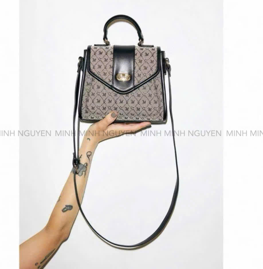 TUI MOUSSY RETRO