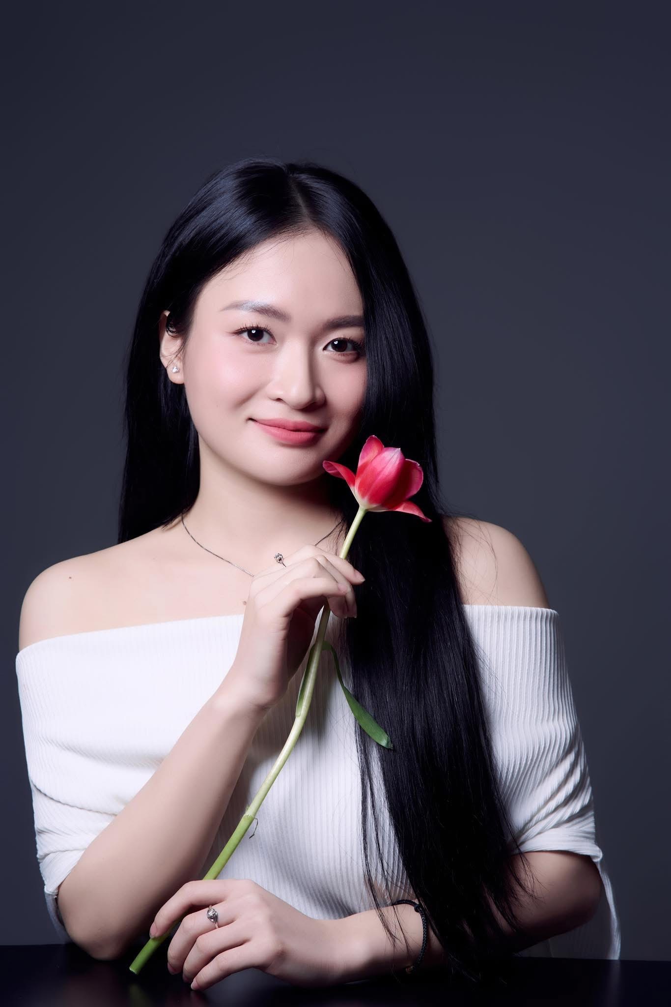 Tại sao càng ở bên người mình nghĩ là “mình thích” lại càng trống rỗng?