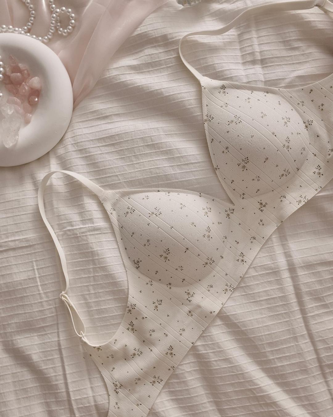 Floral Bra_thumbnail_2