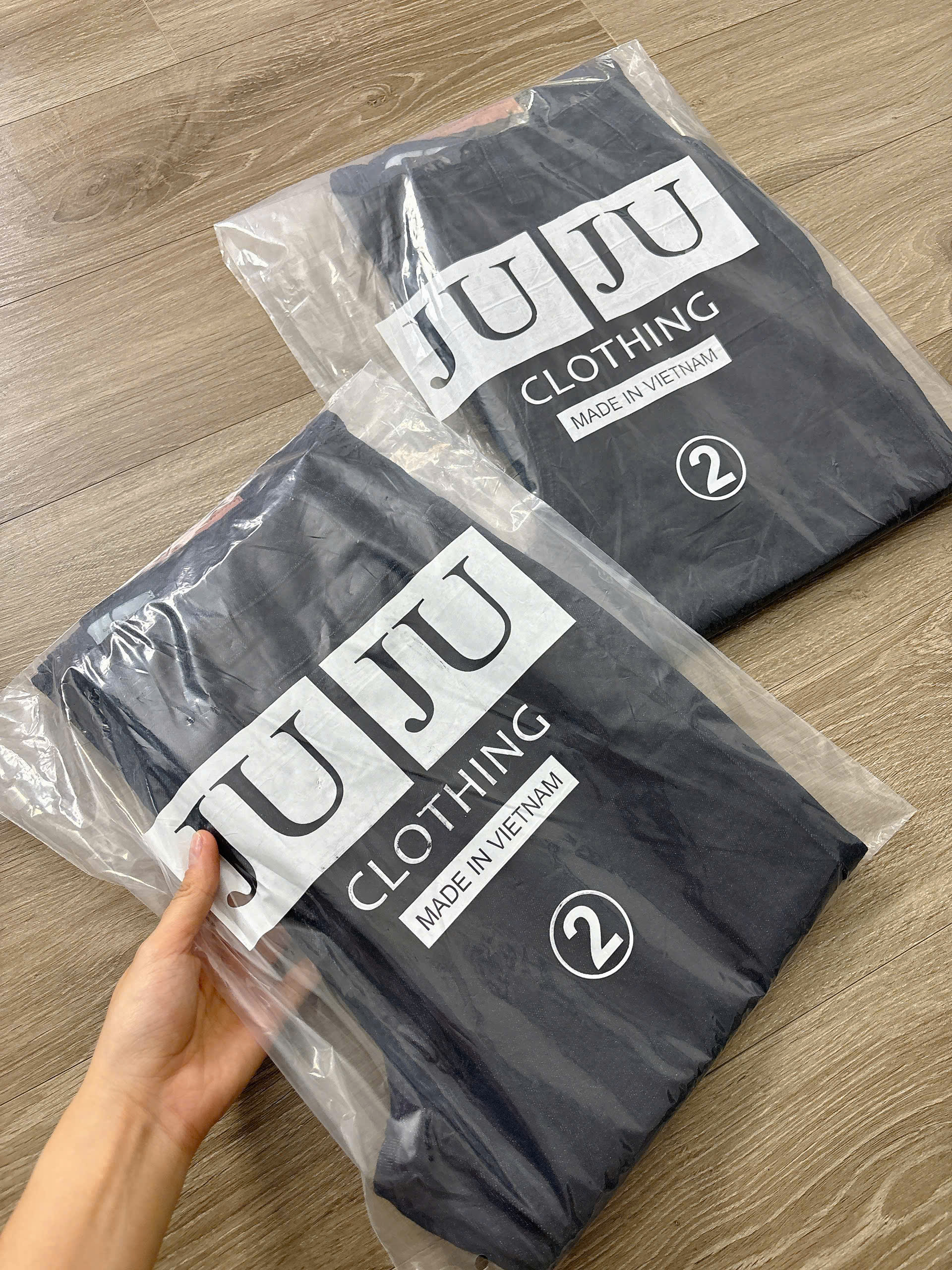 Quần jean suông đậm phối 2 túi trước_thumbnail_19