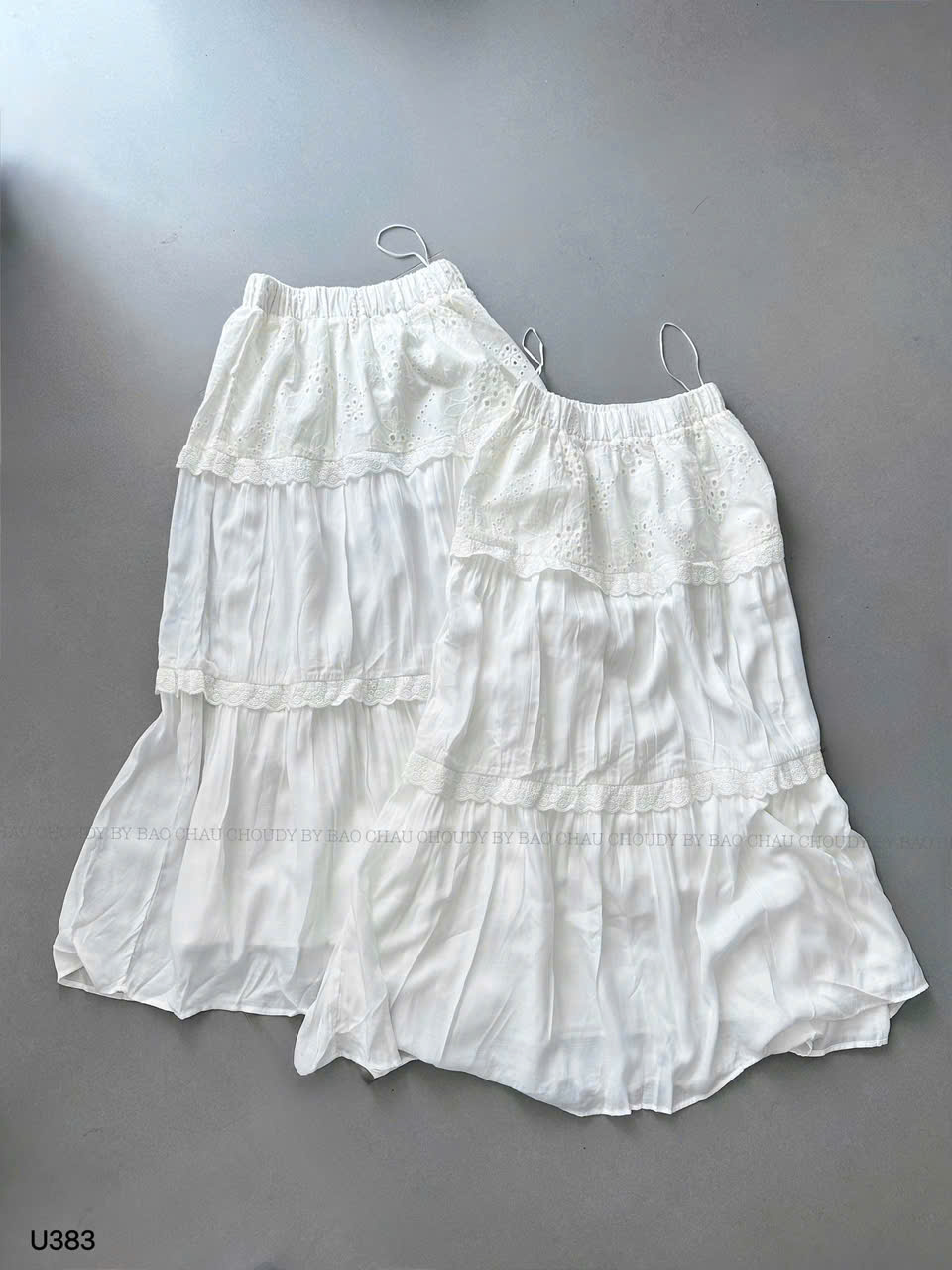 996 U383_thumbnail_1