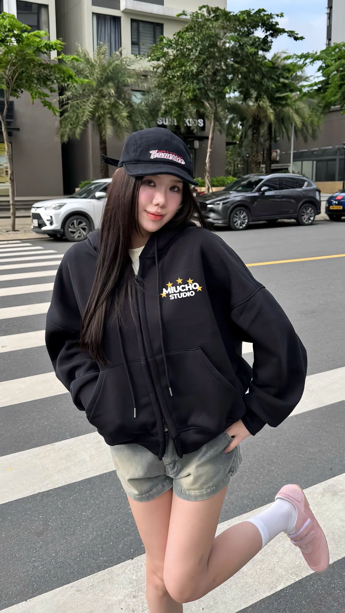 Áo hoodie form boxy dáng ngắn in chữ basic Miucho chất nỉ 2 da thoáng mát_thumbnail_2