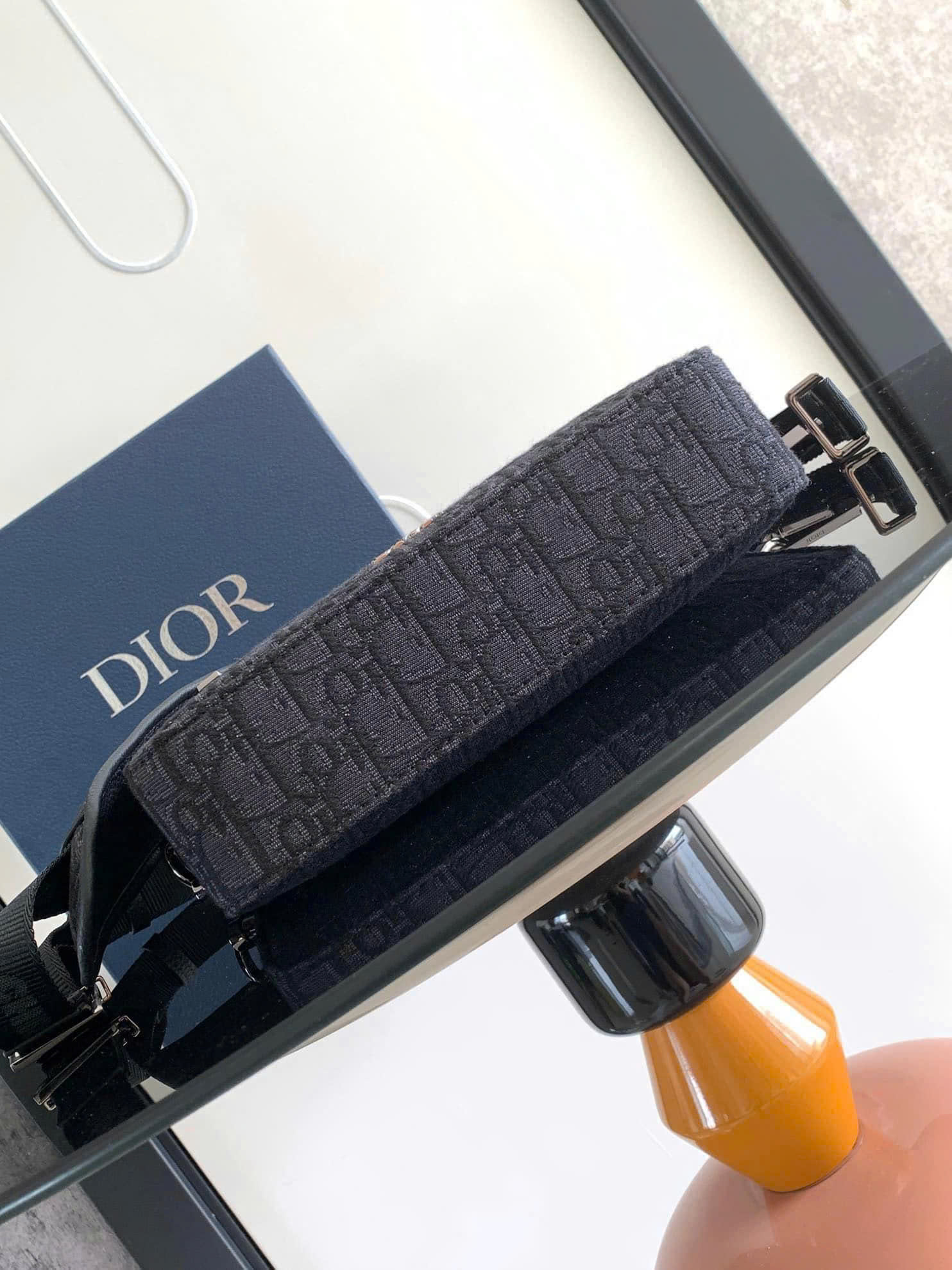 Túi đeo Dior Safari Bag With Strap_thumbnail_4