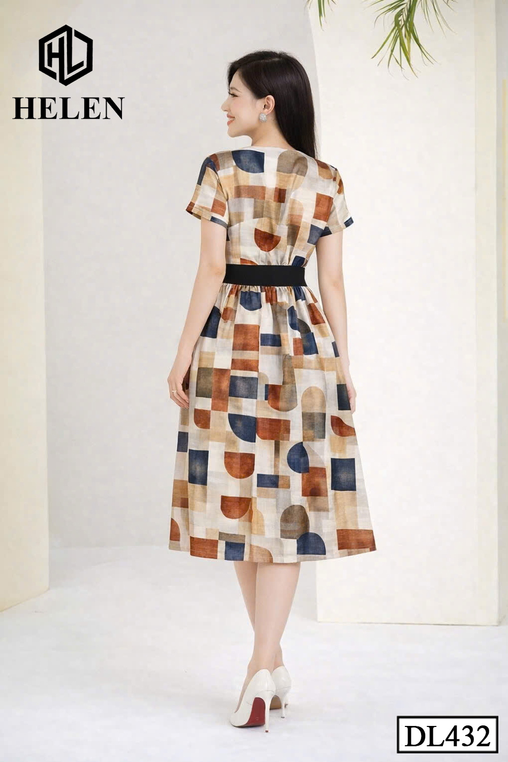 Đầm xòe họa tiết khối nâu phối đai đen DL432
