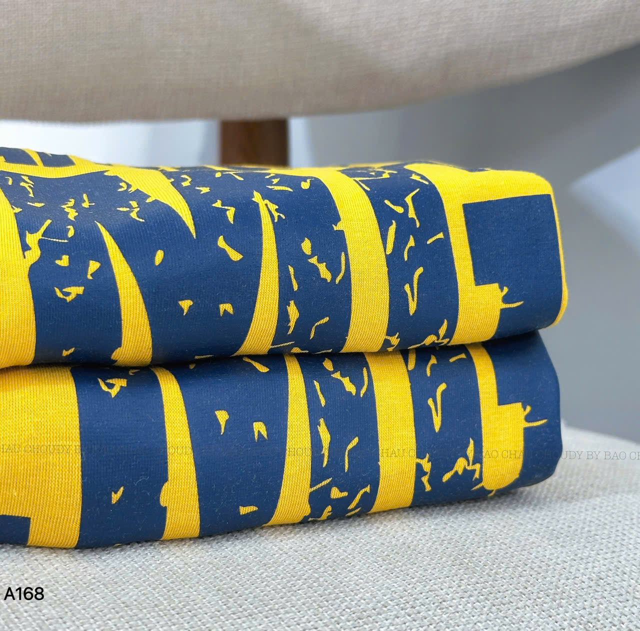 A168 ÁO THUN VÀNG_thumbnail_2