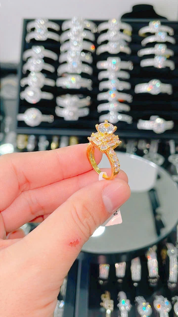 Nhẫn Đá Trụ Vuông_thumbnail_0