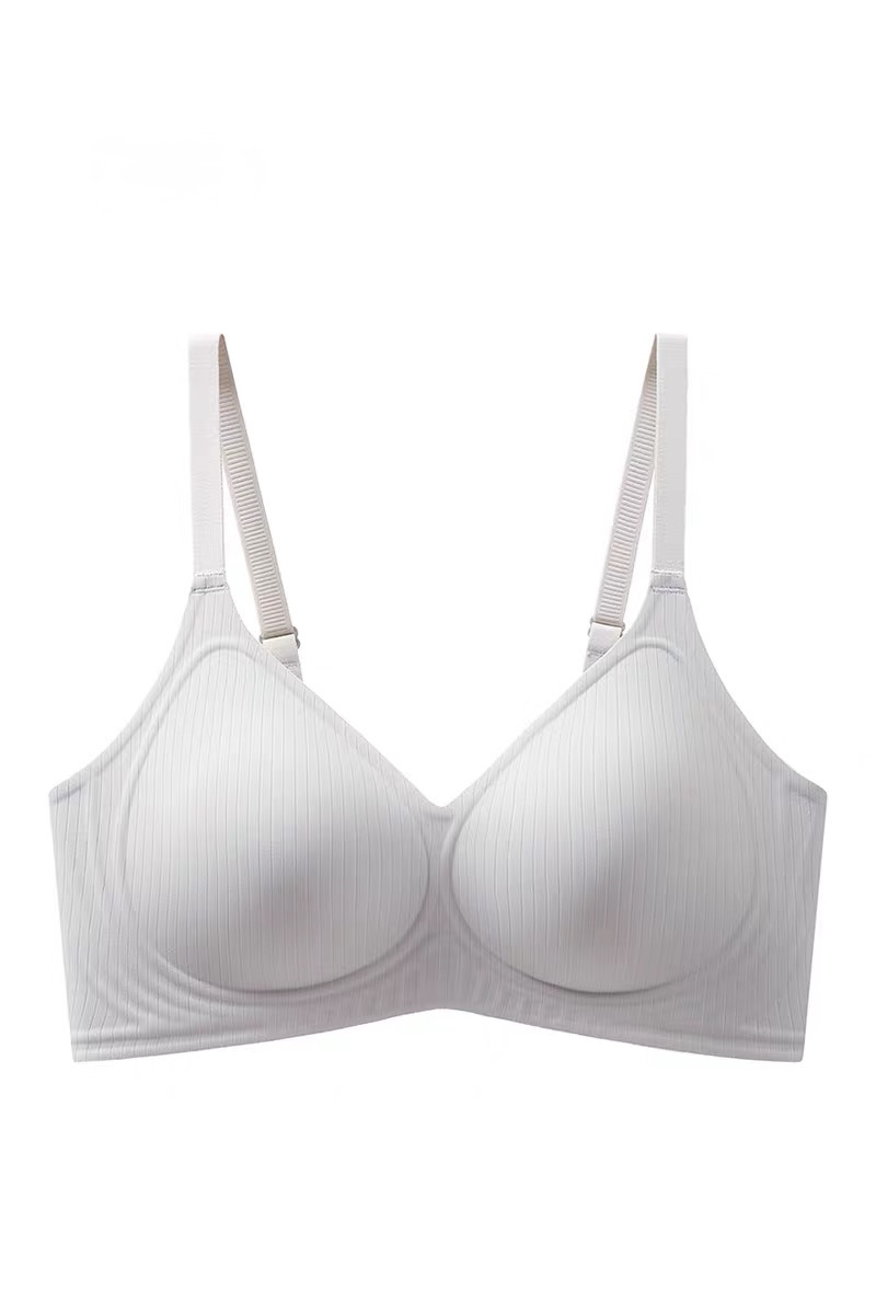 Invisible Bra_thumbnail_9