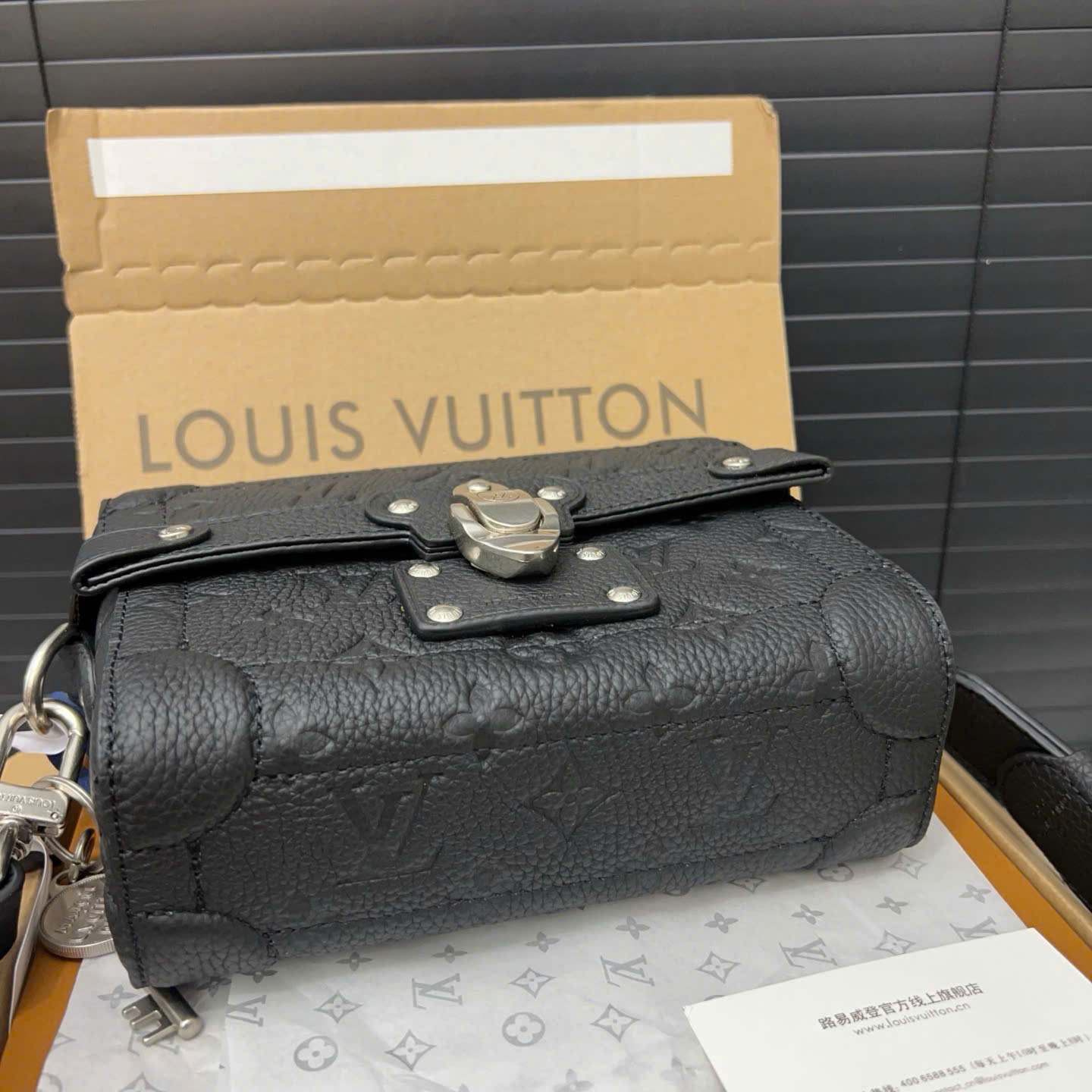 Túi đeo Louis Vuitton Soul Trunk_thumbnail_7