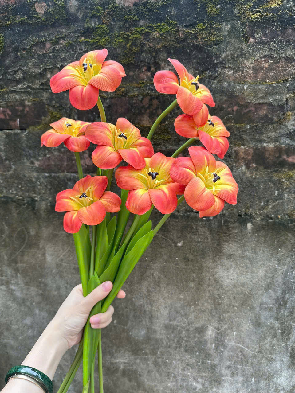 Hoa Tulip Nở Hoa Lụa Cao Cấp Trang Trí Không Gian Hiện Đại Bền Đẹp Không Cần Chăm Sóc_thumbnail_5