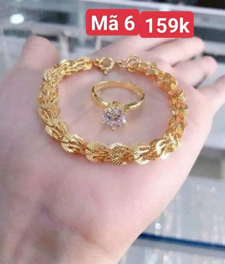 Lắc Phụng Tặng Nhẫn