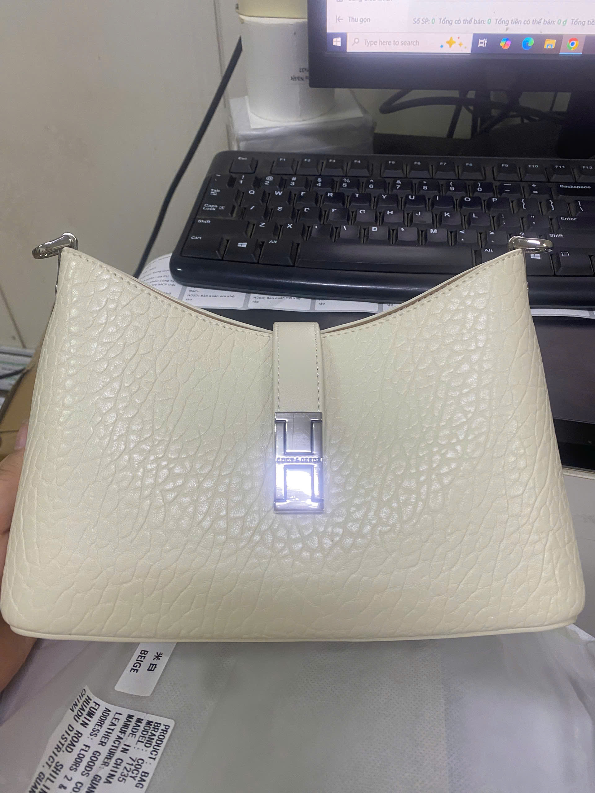 Túi COCY dáng thuyền size24 71235