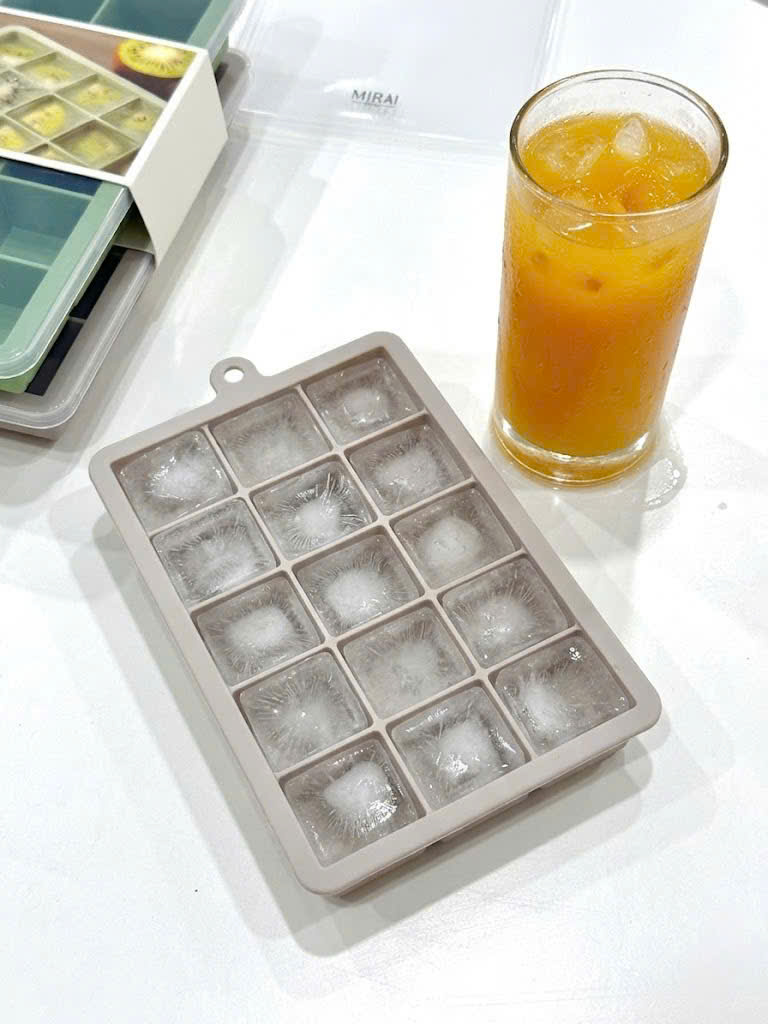 Set 2 Khay Đá Silicone Mirai (NGẪU NHIÊN)_thumbnail_5