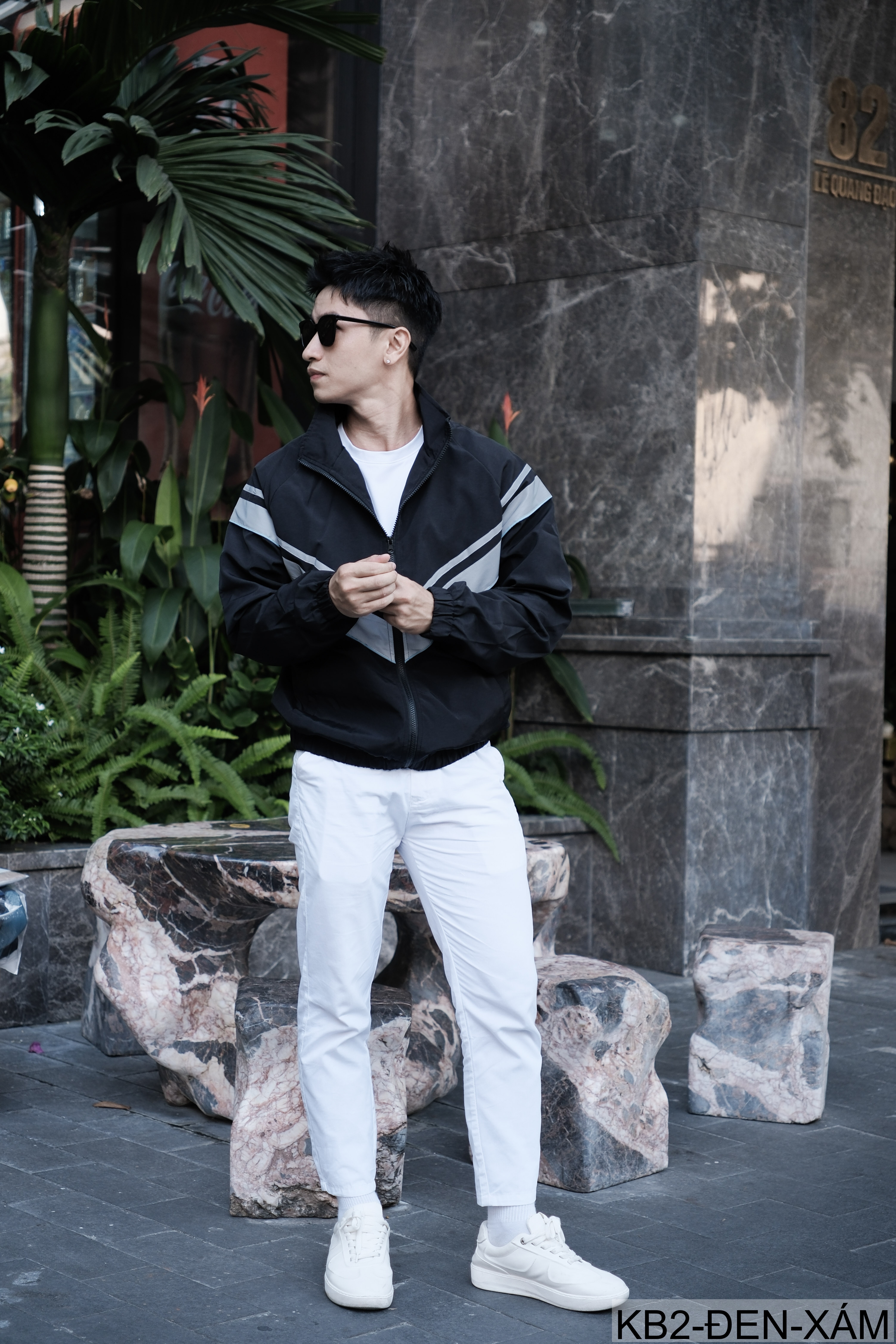 KB2 - Áo khoác nam cổ bẻ phong cách Hong Kong, form rộng, in họa tiết sọc V thời trang_thumbnail_16