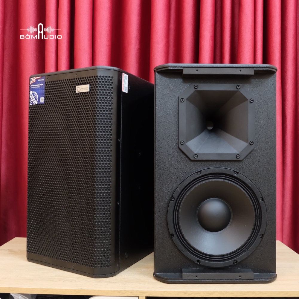 Hình ảnh chụp thực tế Loa Karaoke DBacoustic Force 10 tại Bờm Audio.