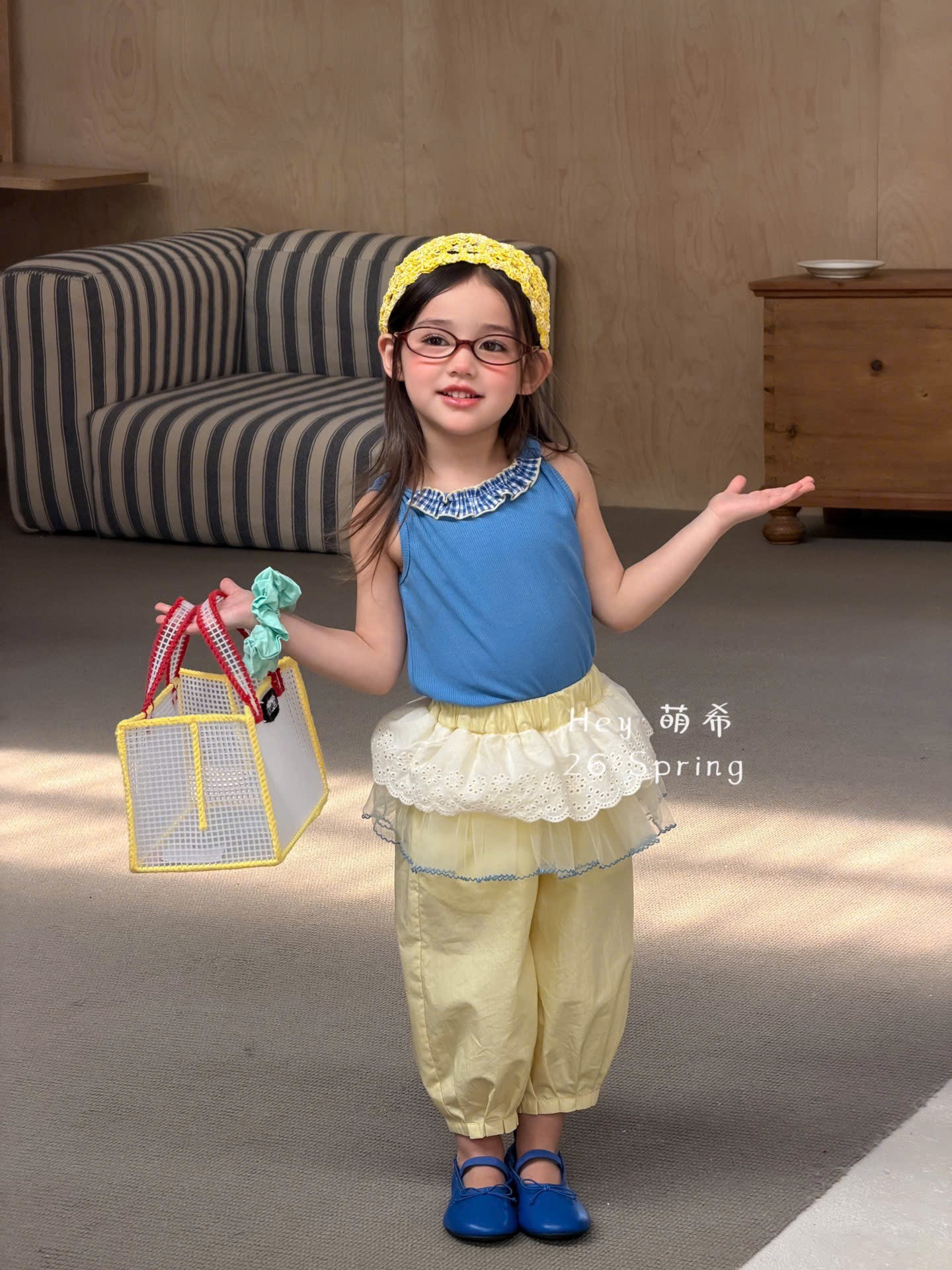 D236 - Quần thô màu ống bo viền cạp bèo voan hãng HMX