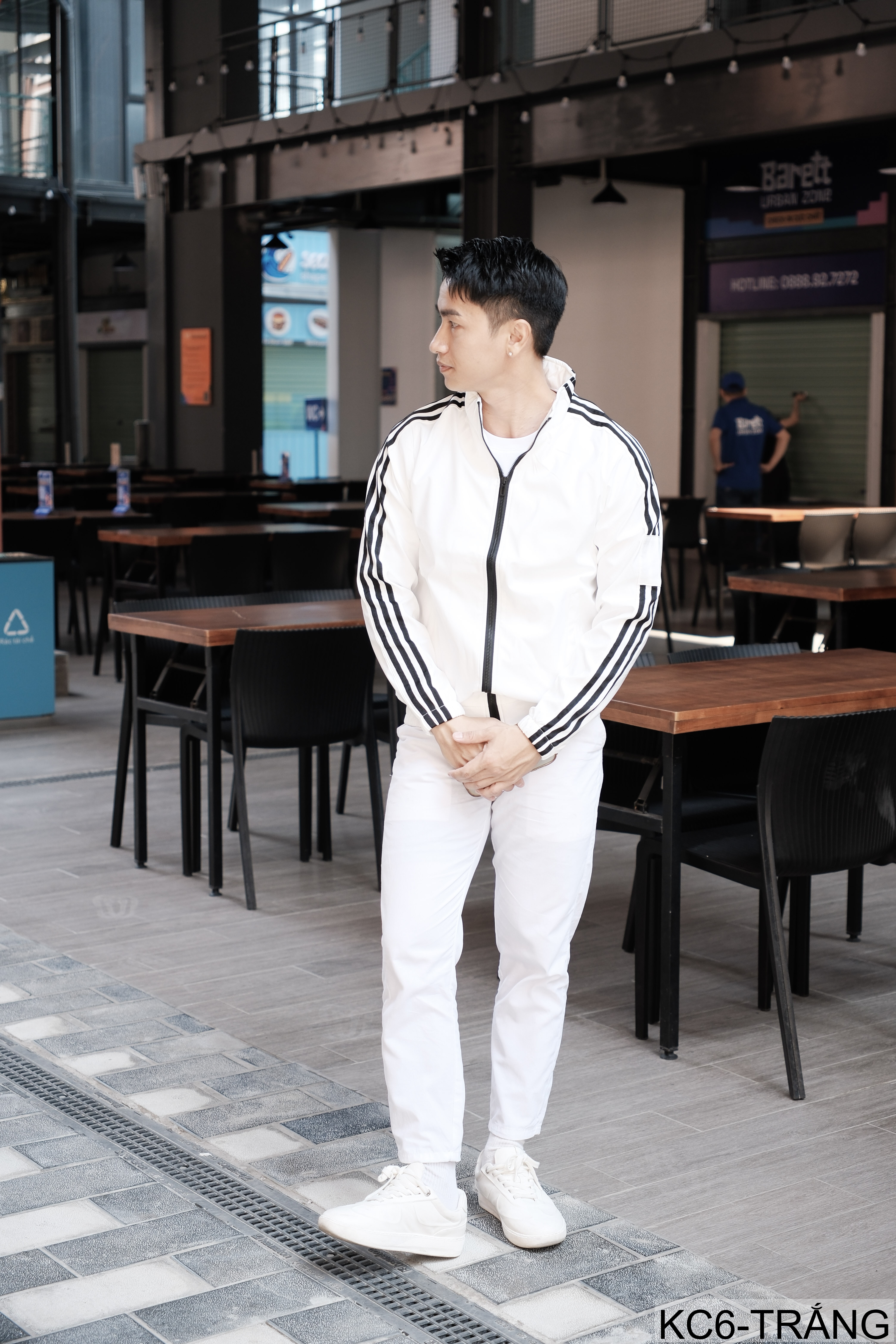 KC6 - Áo khoác nam thể thao cổ đứng tay dài chống mài mòn, thoáng khí, 3 màu trắng xanh lá đen_thumbnail_9