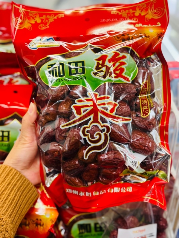 Táo đỏ túi nửa kg ( túi )