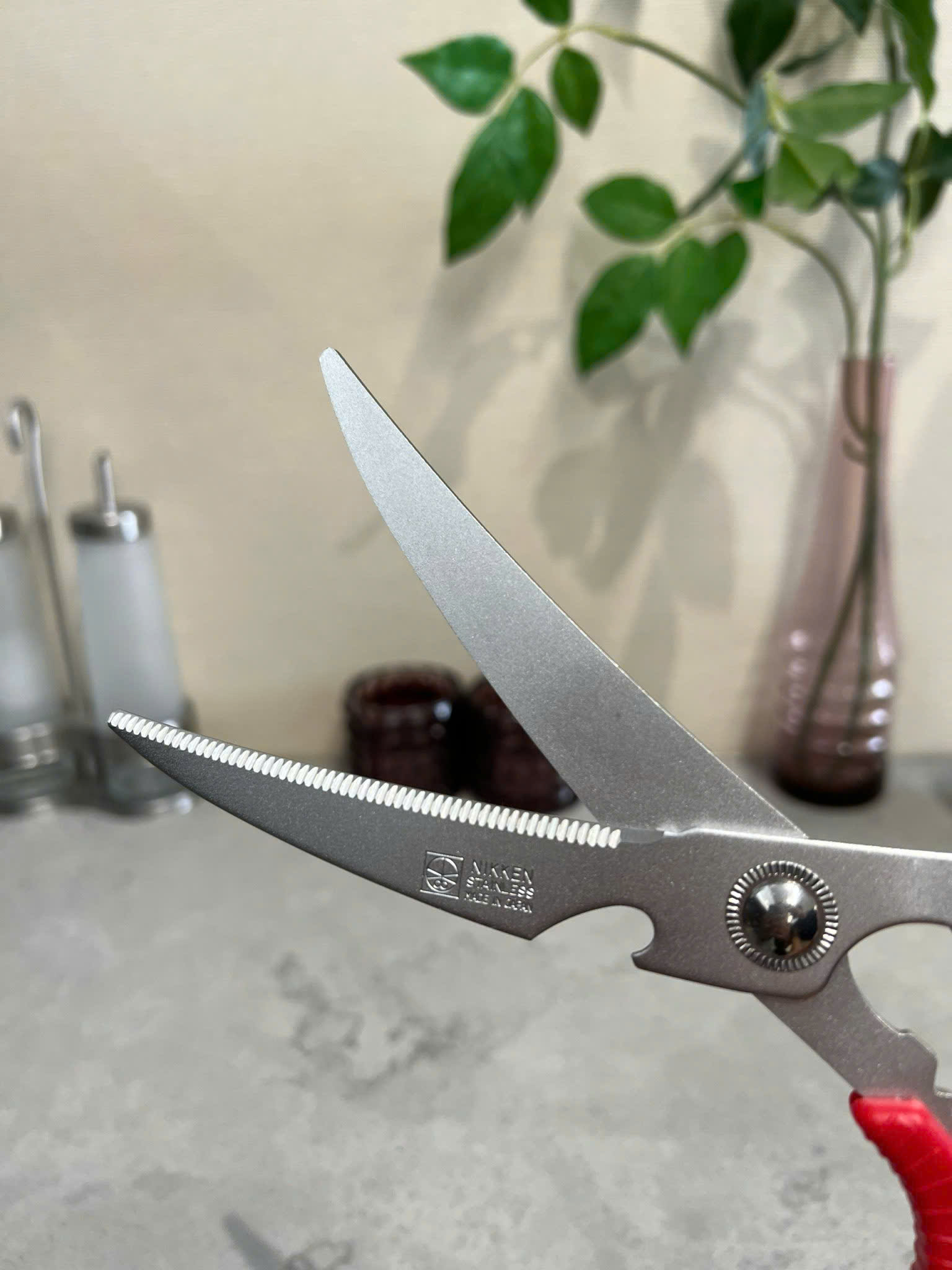 KÉO CẮT GÀ NIKKEN_thumbnail_4