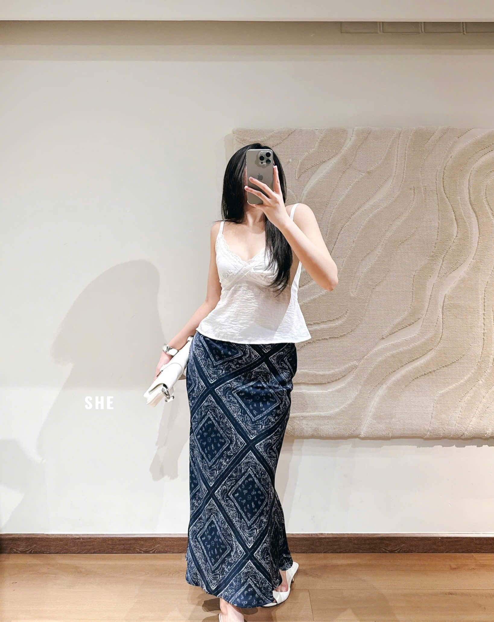 E838 CHÂN VÁY ZR HỌA TIẾT_thumbnail_4