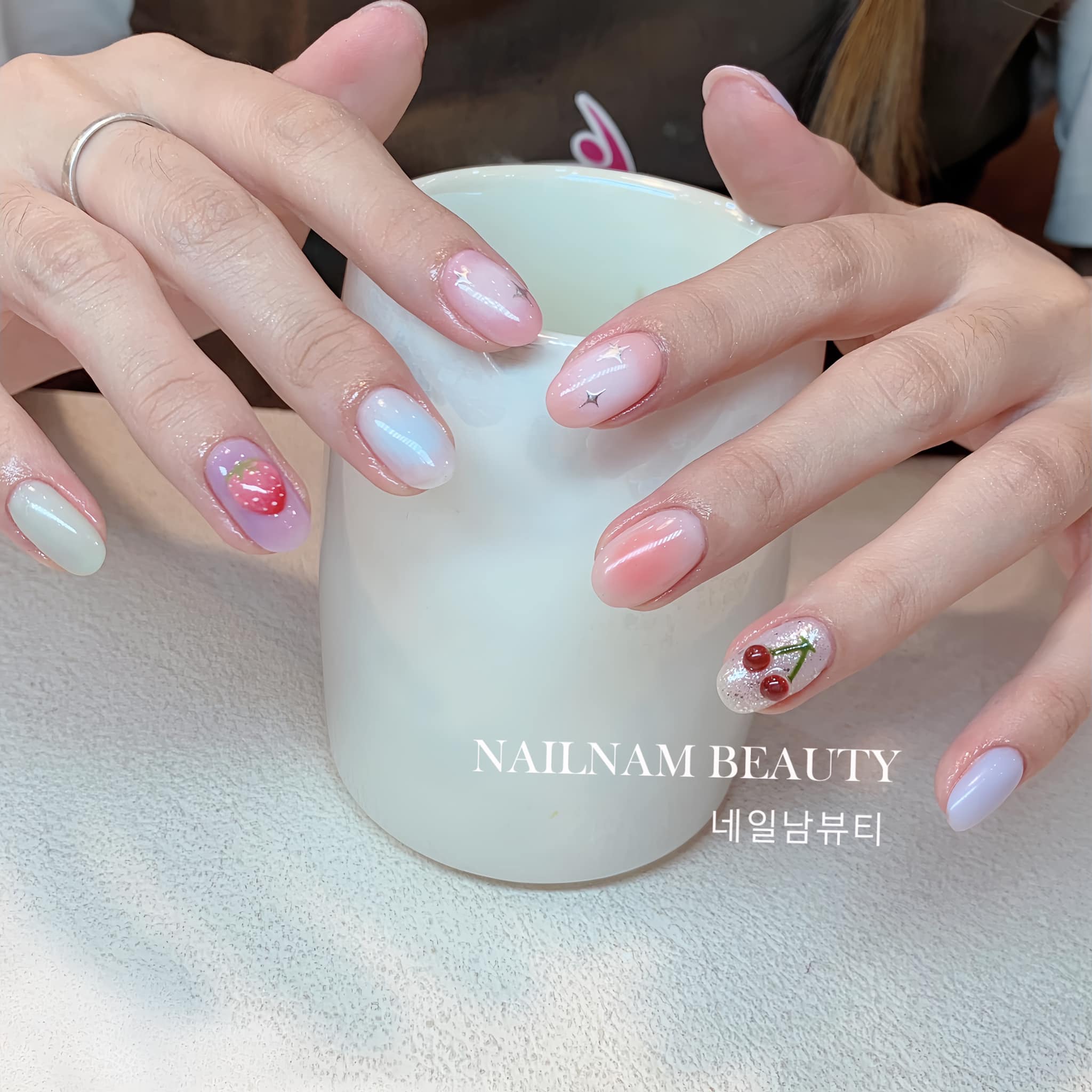 Lịch Làm Nail Tháng 5 Dành Cho Nàng Muốn Refresh Mùa Hè