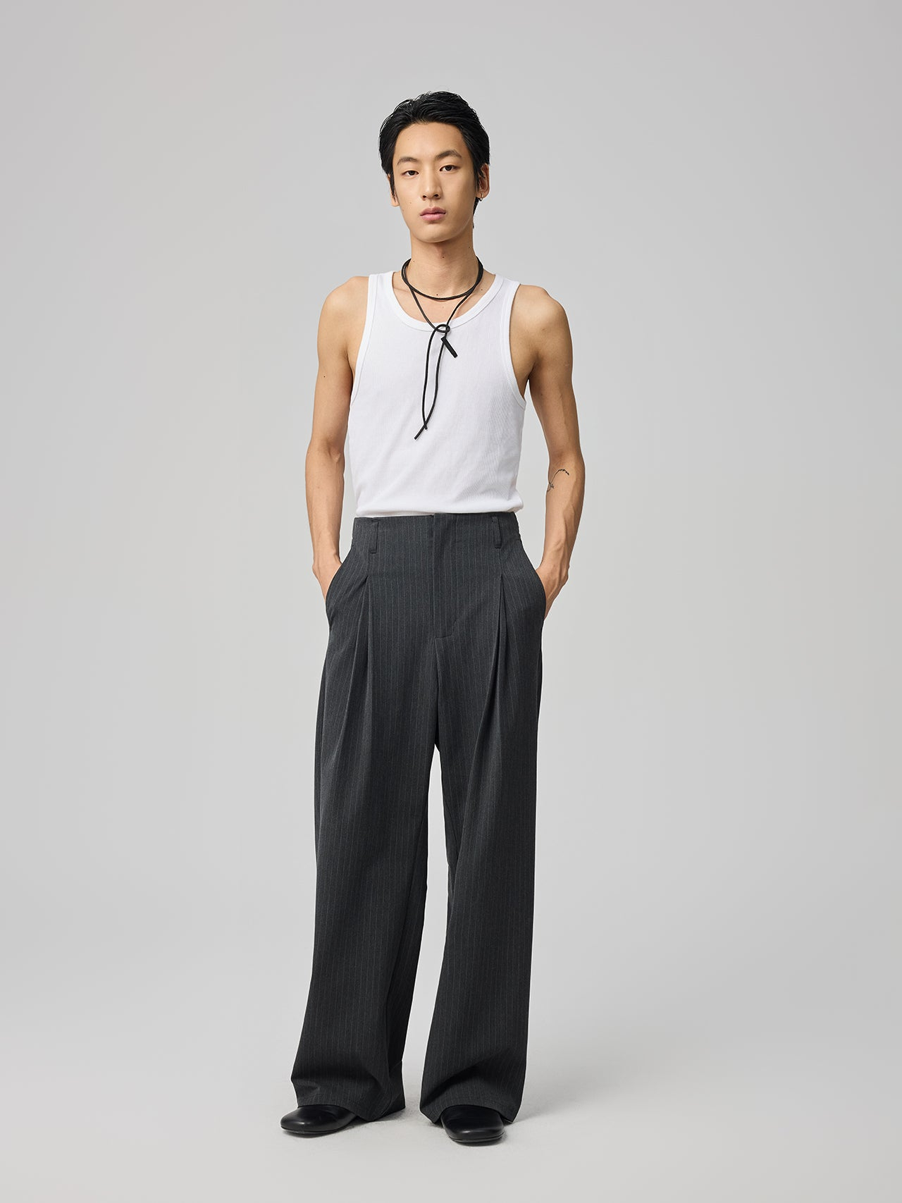 decynt Pants 03 - Quần suông xếp lý trên dưới chất liệu jean rủ thoáng mát_thumbnail_20