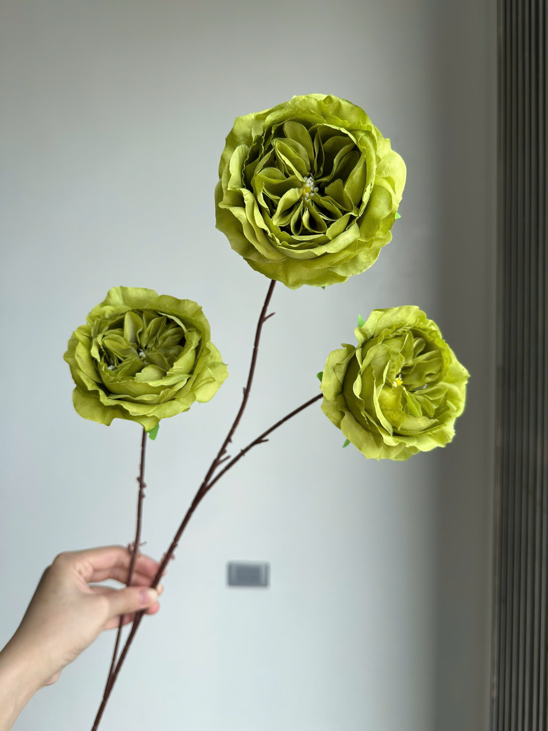 Trà Xoáy 3 Bông Hoa Lụa Trang Trí Bàn Nhỏ Xinh, Gọn Gàng Sang Trọng Không Cần Chăm Sóc_thumbnail_8