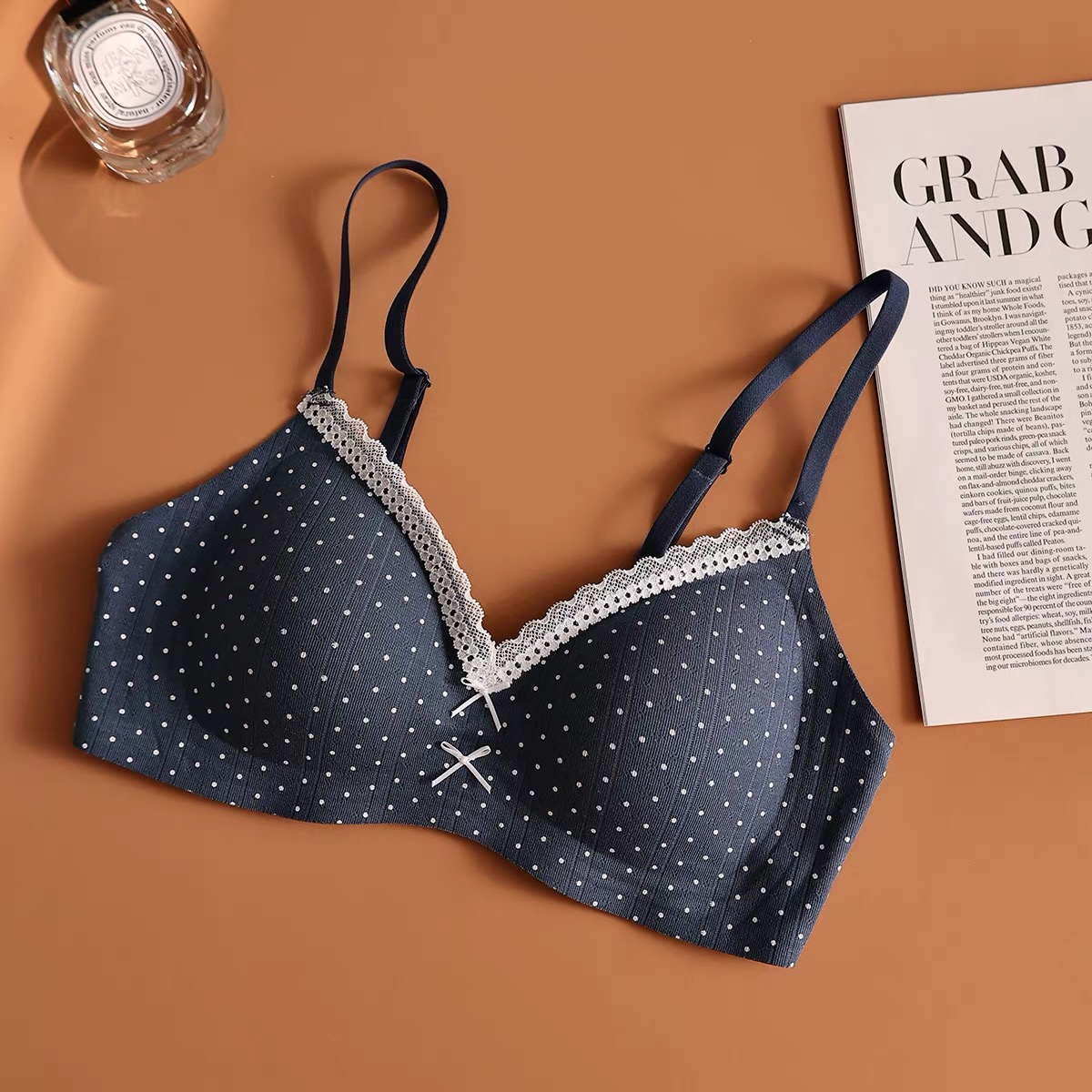 Bra cotton đục lỗ_thumbnail_1