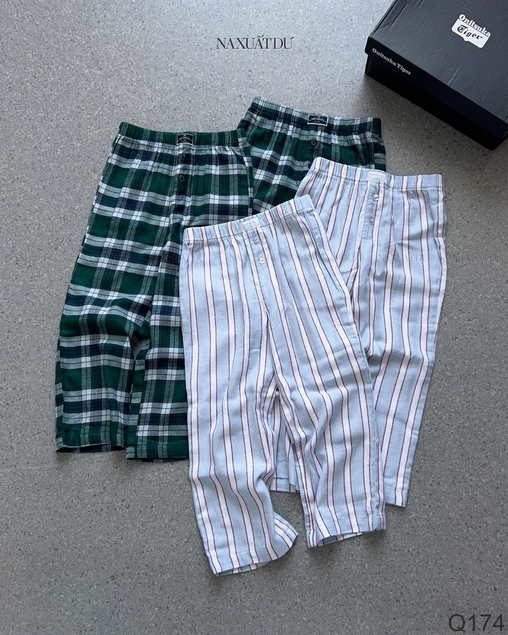 Set 2 quần kids (xanh2 + chai)  - Q172 (SALE)_thumbnail_2