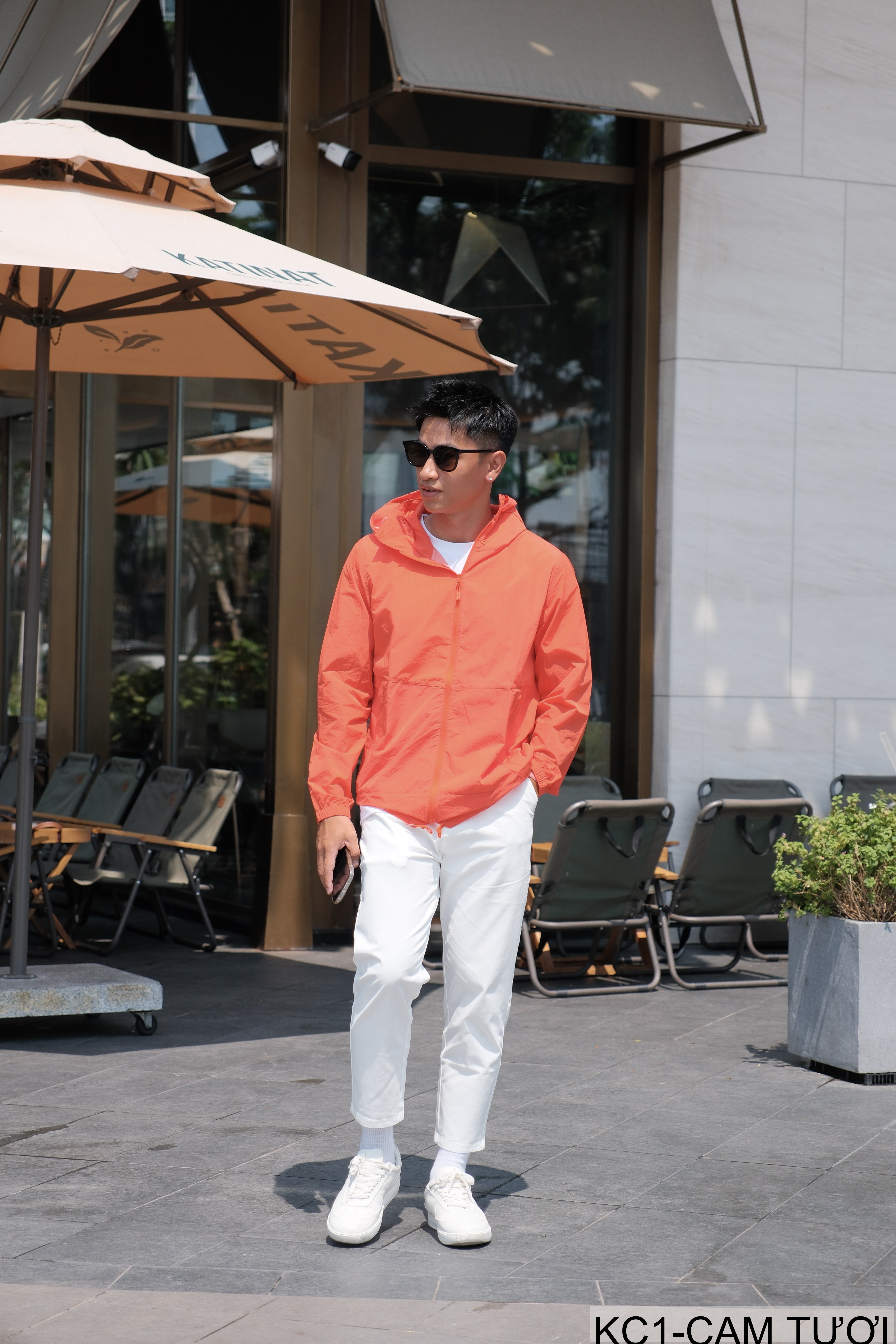 KC1 - Áo khoác chống nắng nam nữ UPF50+ siêu mỏng, thoáng khí, dáng rộng, có mũ trùm đầu_thumbnail_10