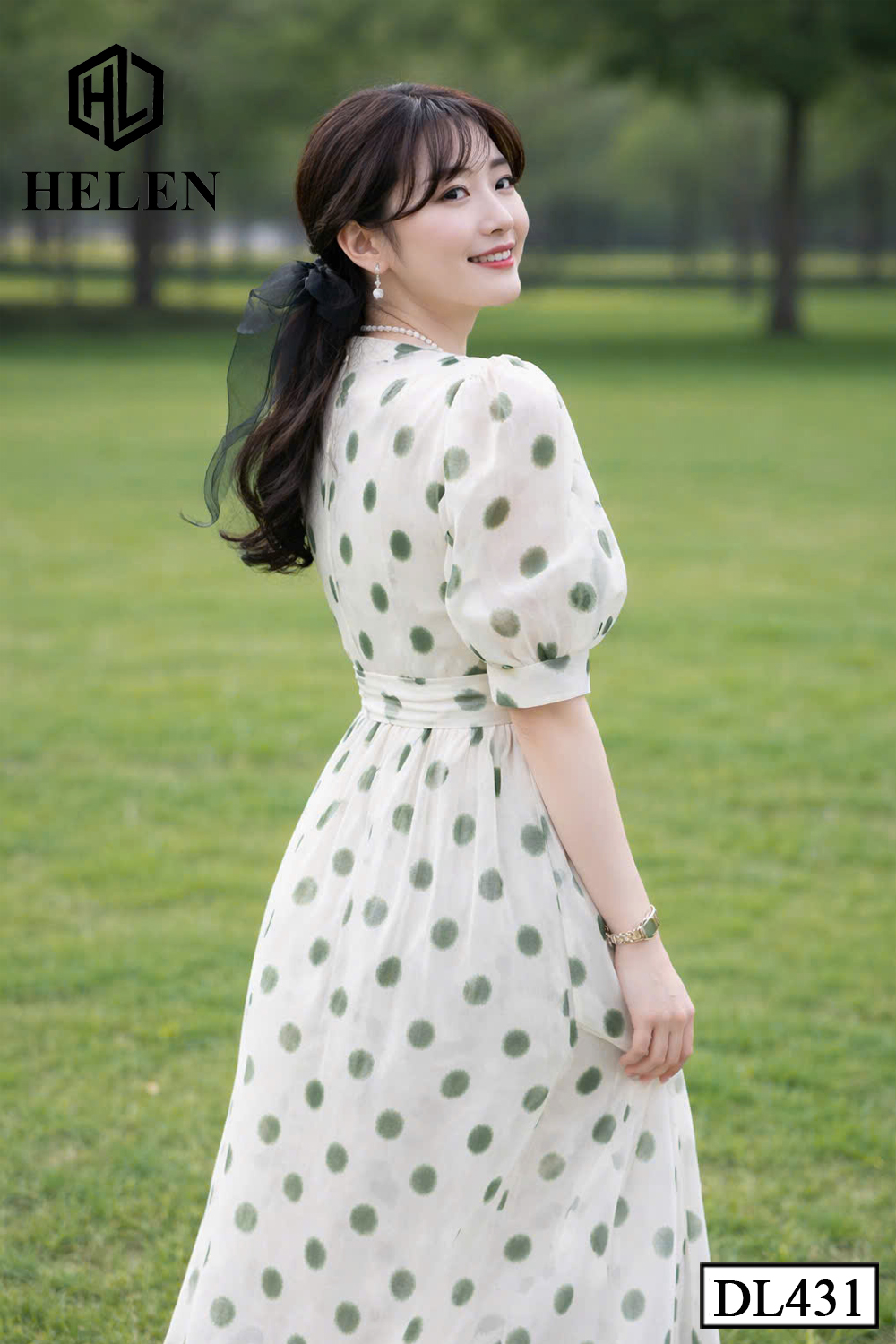 Đầm xòe chấm bi xanh nơ eo DL431