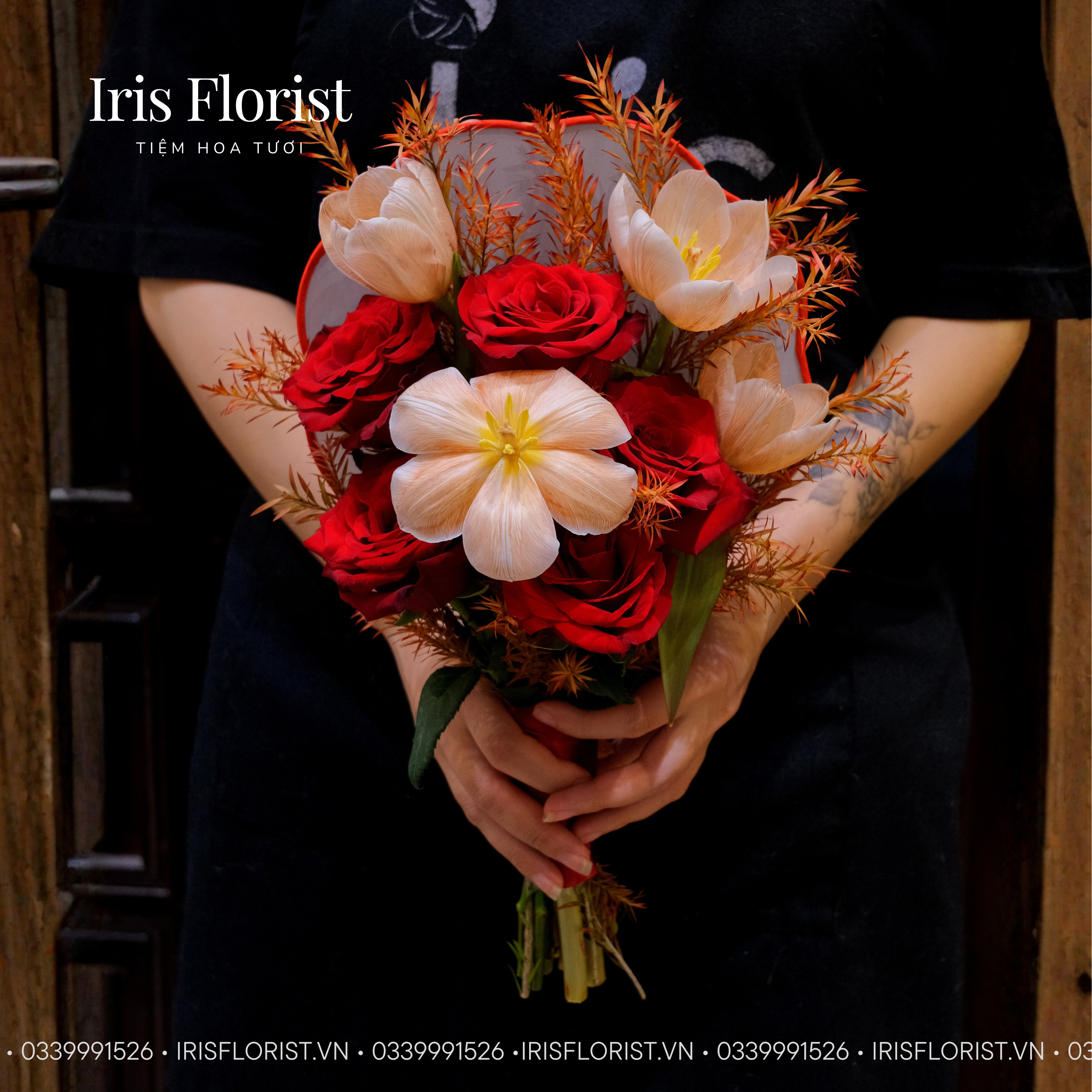 Quạt hoa Tulip mix hồng đỏ