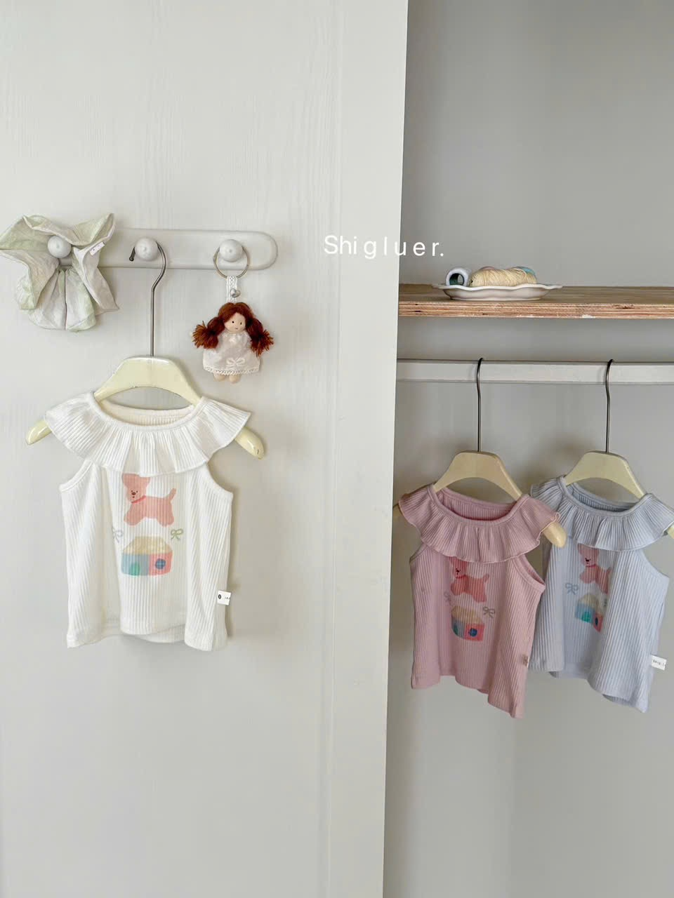 SG05 - Áo thun sát nách cổ bèo hoạ tiết gấu hãng SG