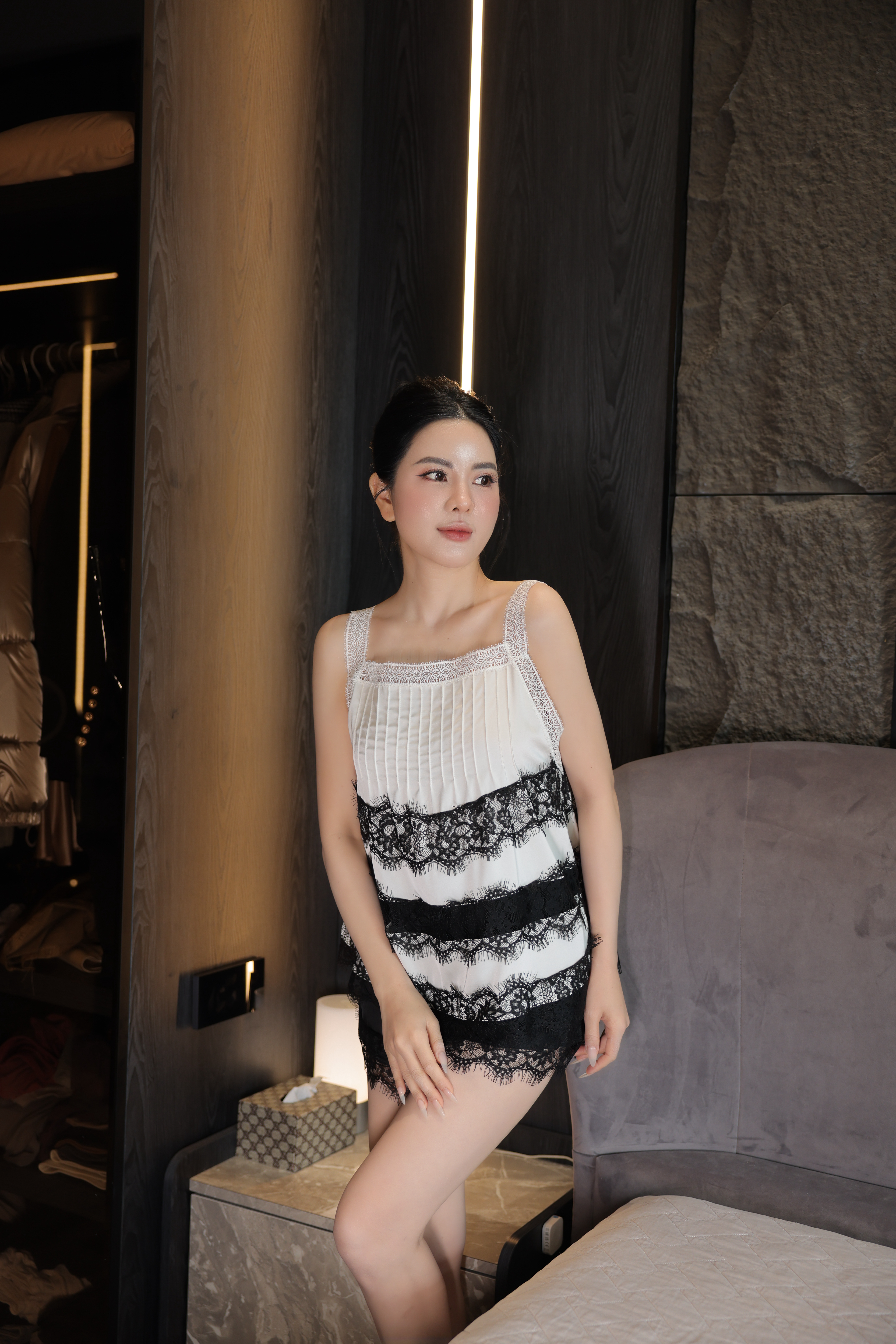 Bộ lụa áo 2 dây, quần cộc BN622_thumbnail_5