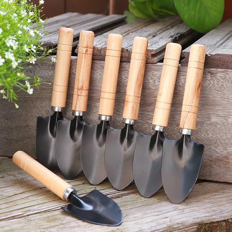 Bộ 3 Xẻng Làm Vườn Cán Gỗ_thumbnail_3