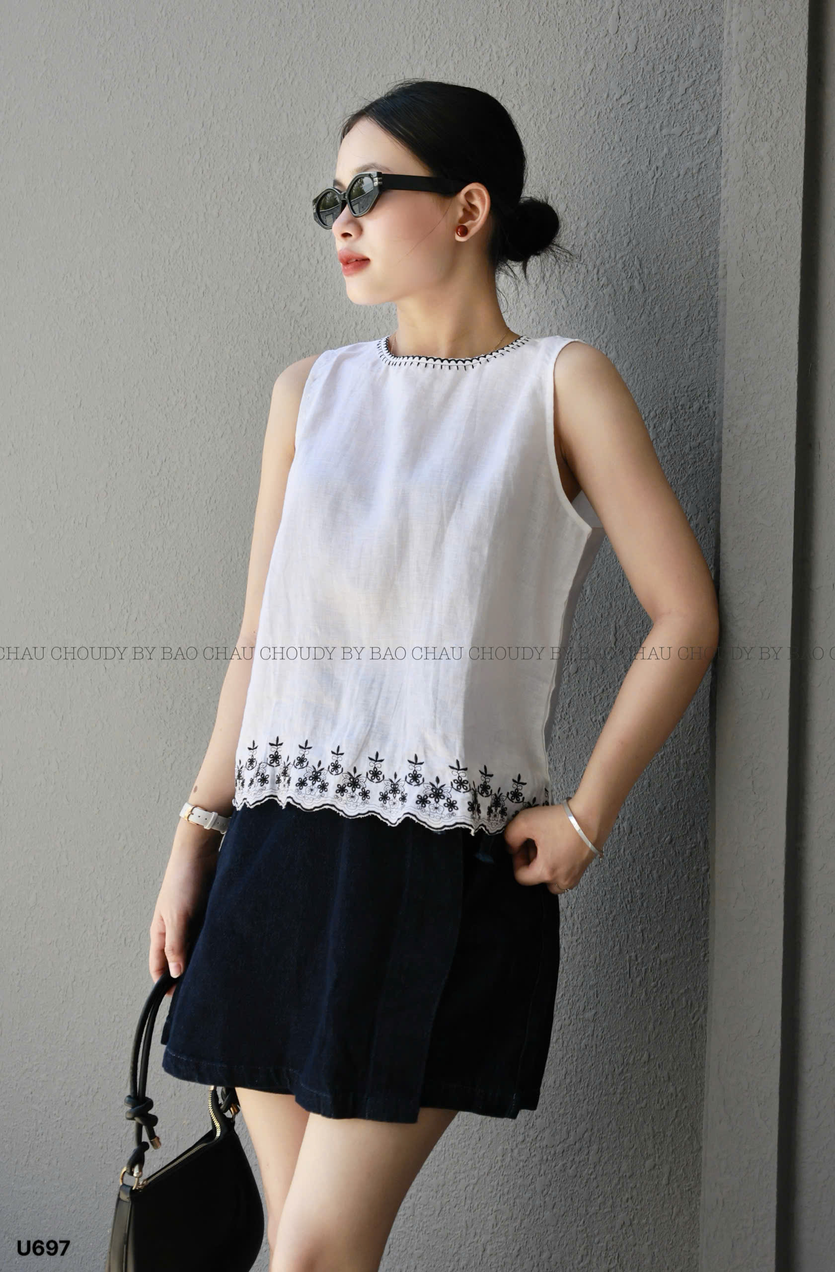SALE U697_thumbnail_1