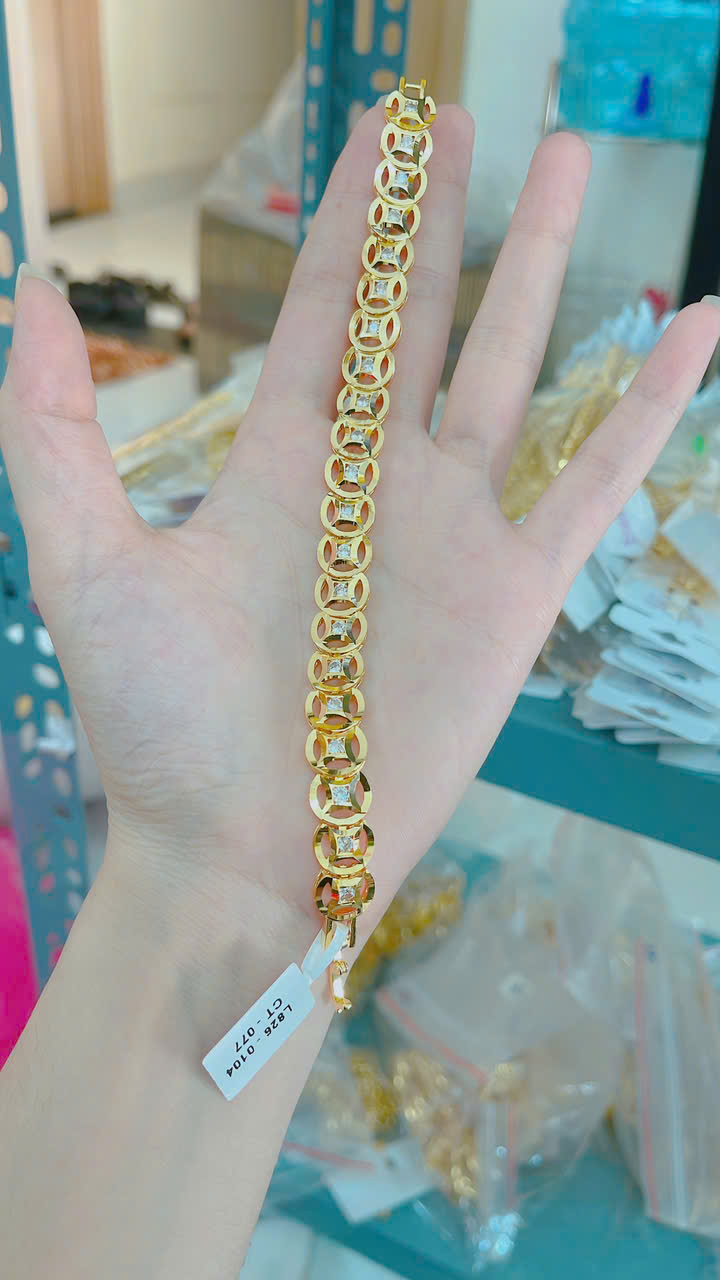 Lắc Kim Tiền Đính Hột