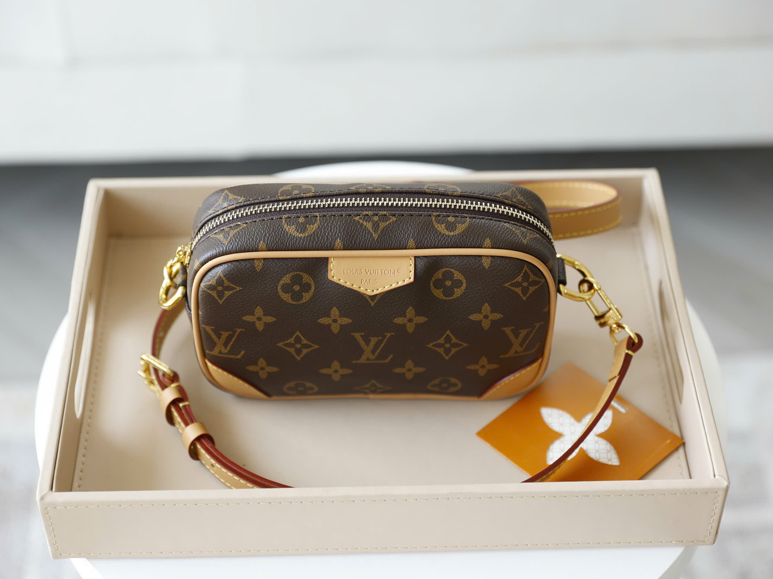 Túi đeo Louis Vuitton Trocadéro_thumbnail_1
