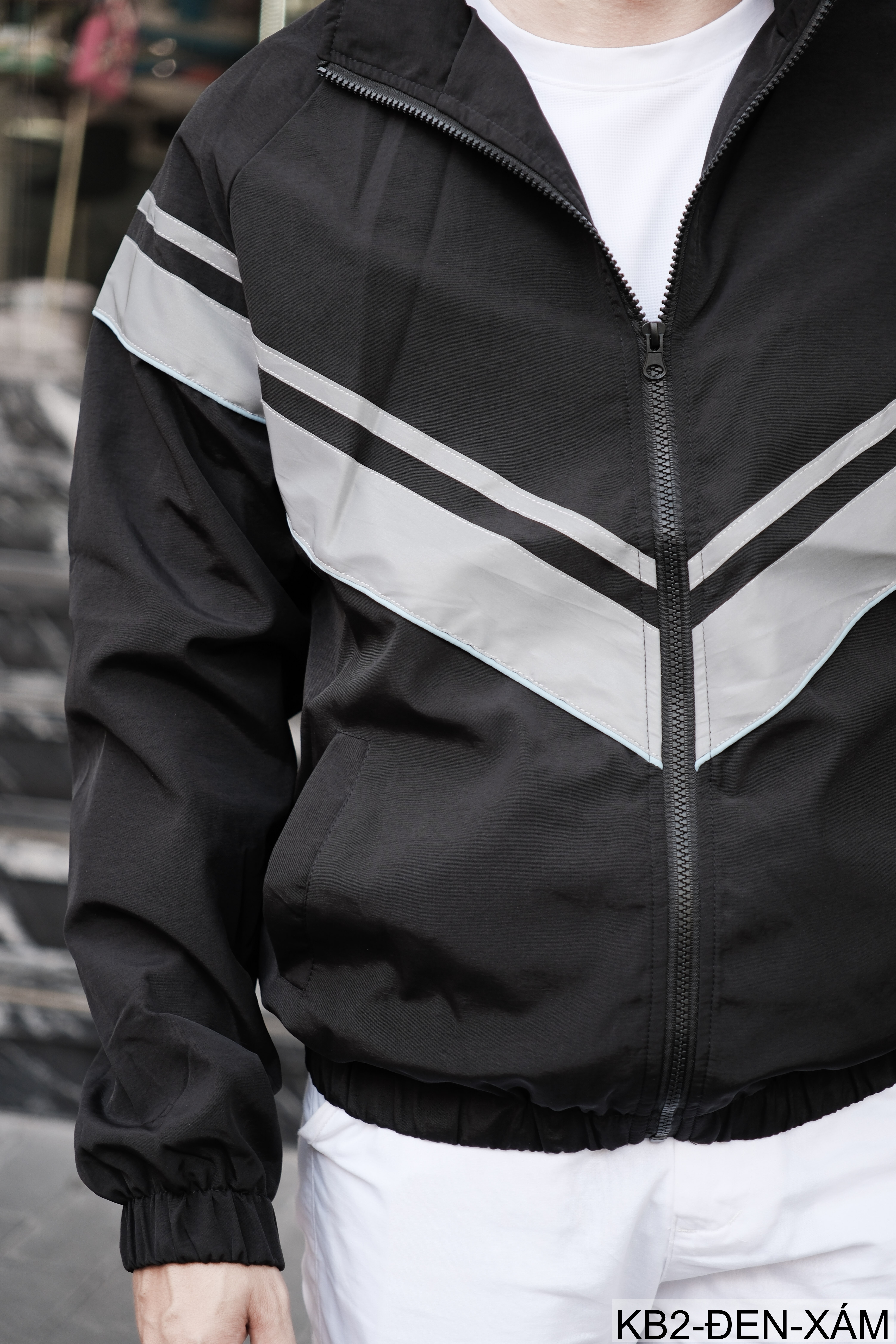 KB2 - Áo khoác nam cổ bẻ phong cách Hong Kong, form rộng, in họa tiết sọc V thời trang_thumbnail_12