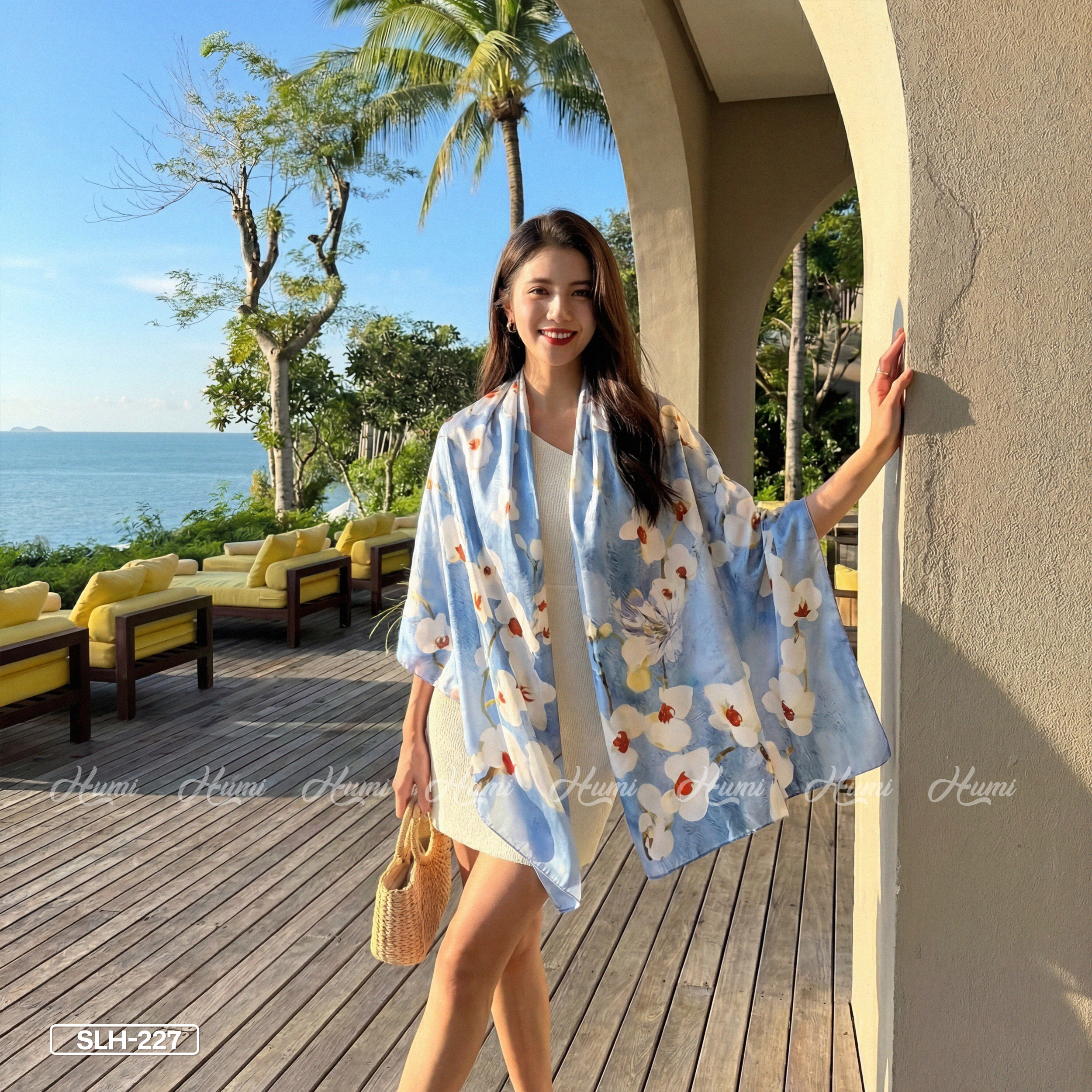 KHĂN CHOÀNG LỤA (SLH227)