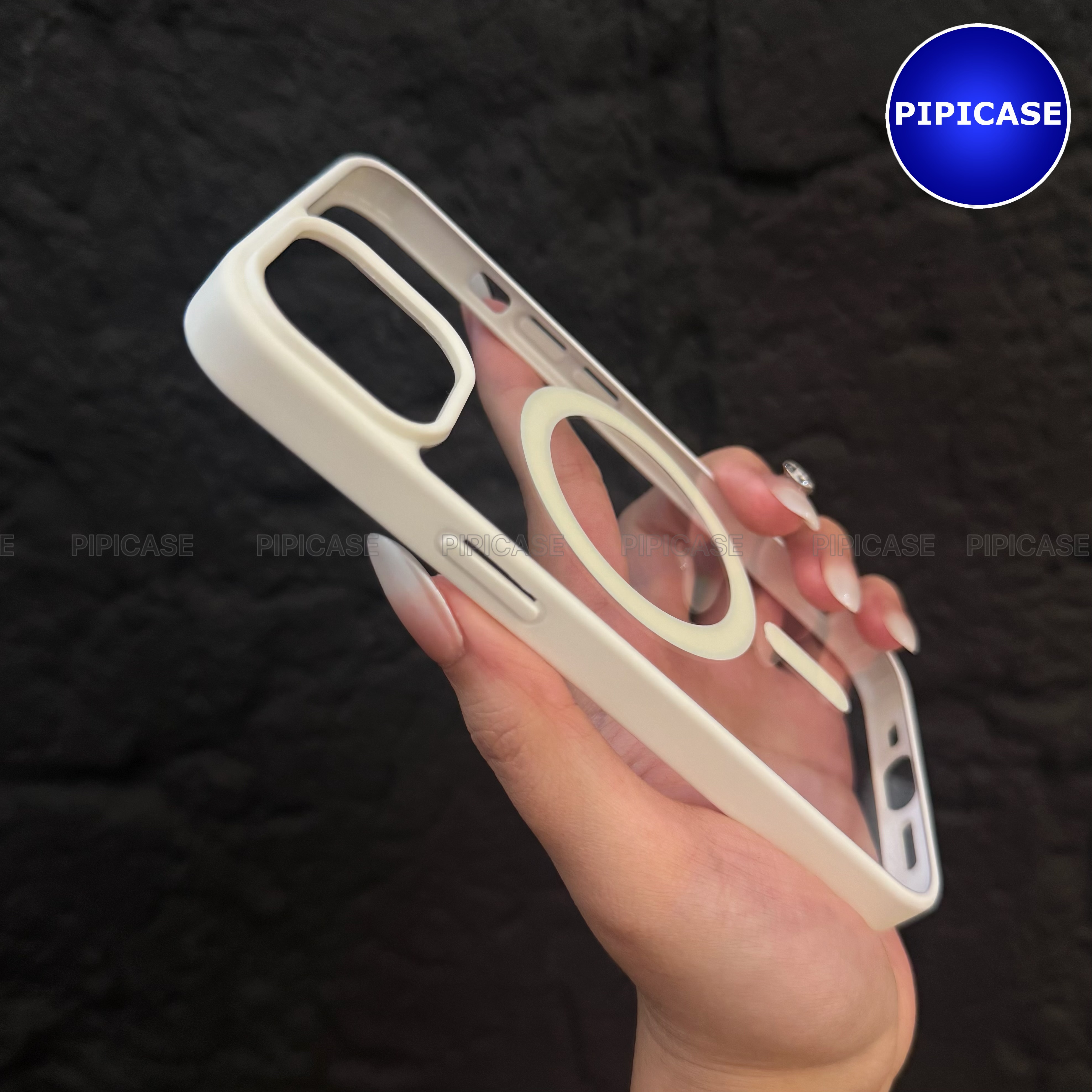 Ốp Lưng iPhone 15 - Chic - Trắng_thumbnail_4