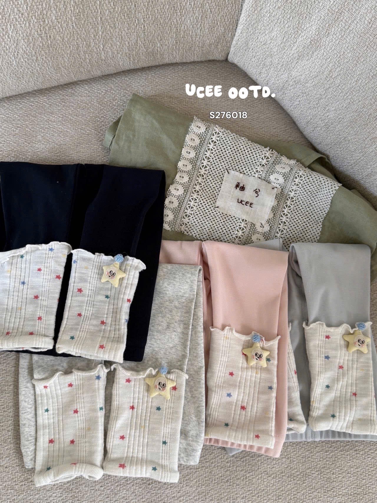 UC37 - Quần legging hoạ tiết ngôi sao UCEE 276016
