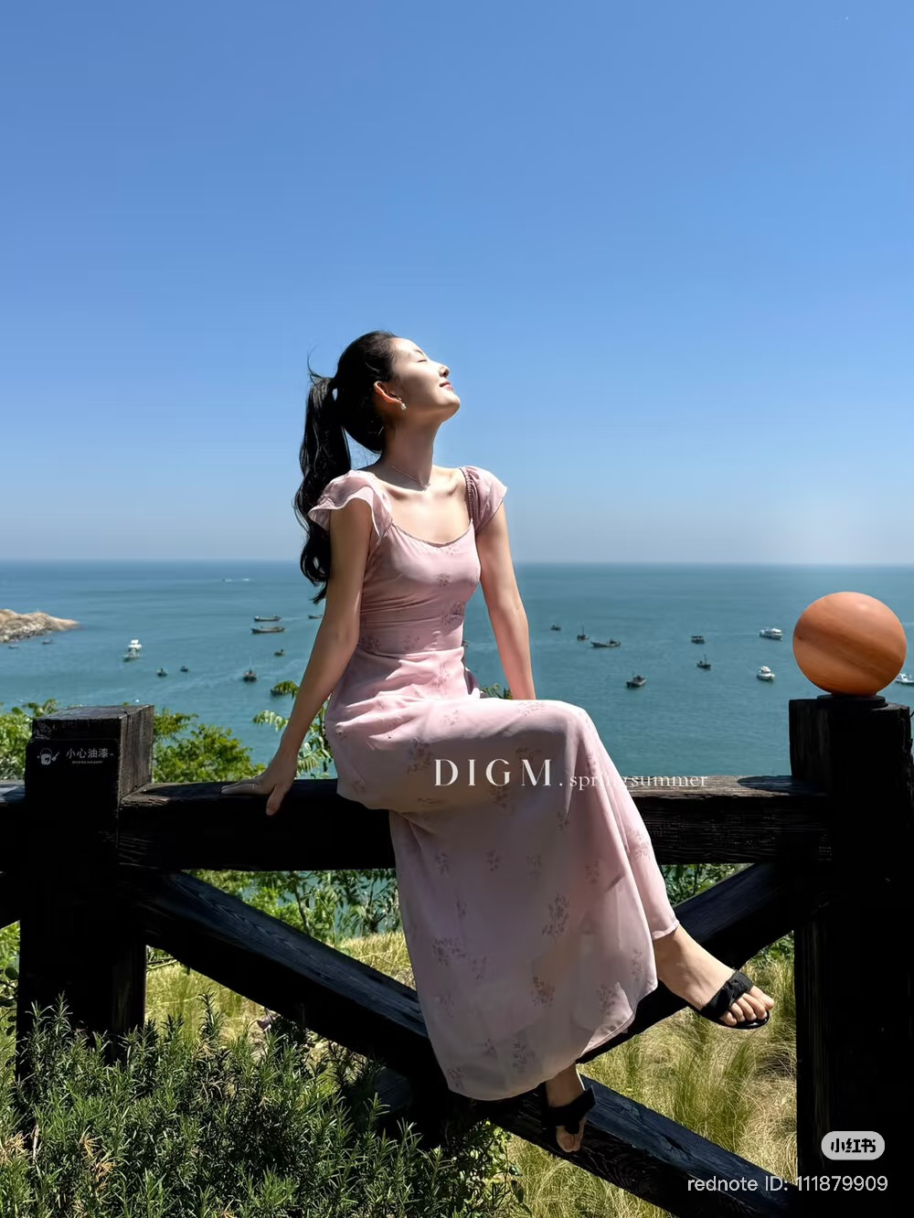 Lucas - Váy hoa nhí cổ vuông tay hến chân xòe dáng dài_thumbnail_7