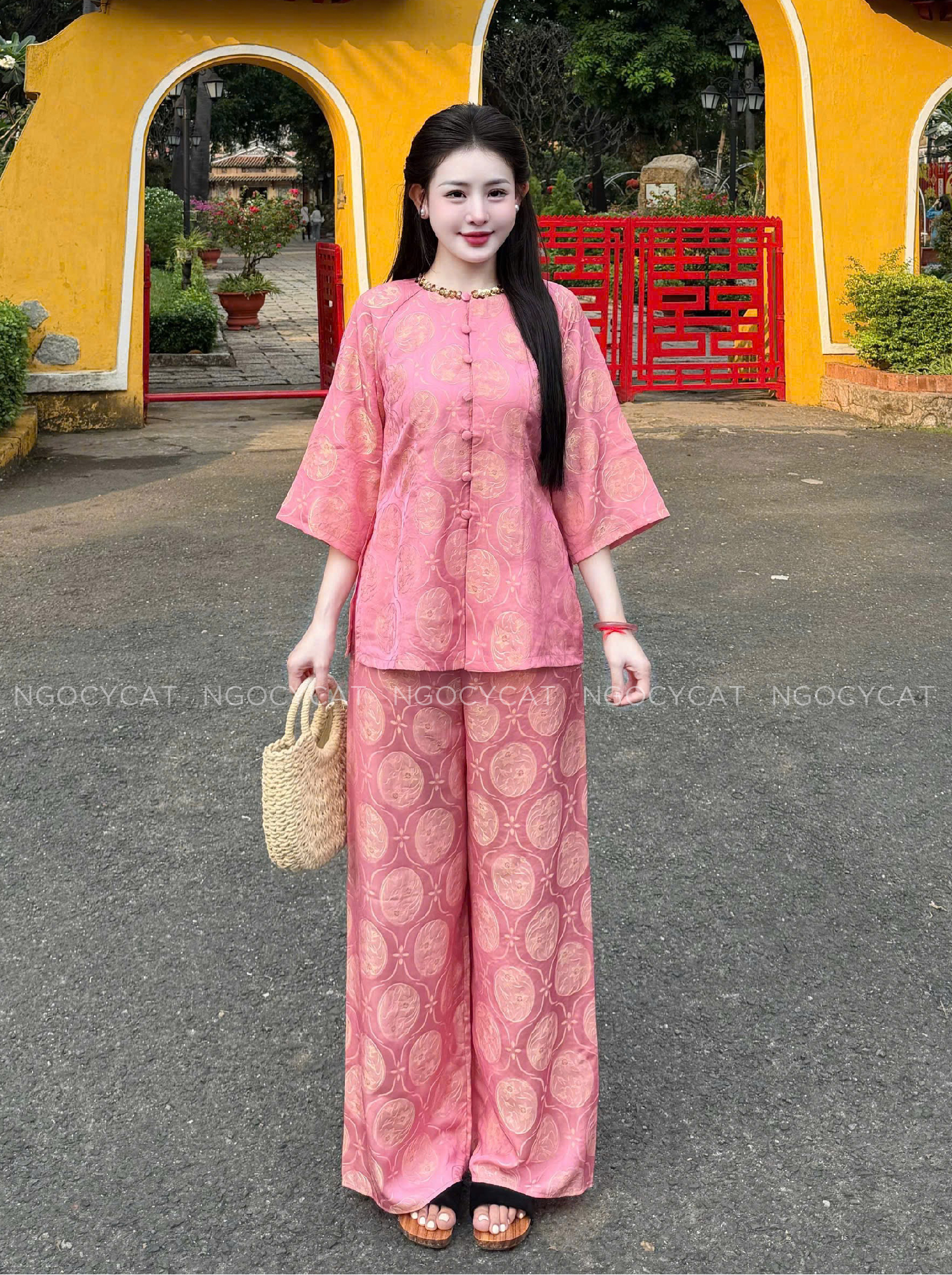 Áo Bà Ba Hồng Lụa Thủy Tiên