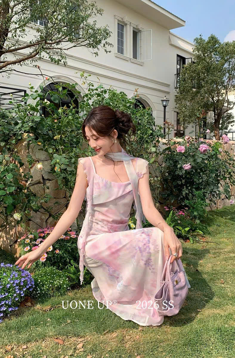 Lucas - Váy 2 dây tay hến phối chéo ngực, dáng dài maxi UONE UP_thumbnail_4