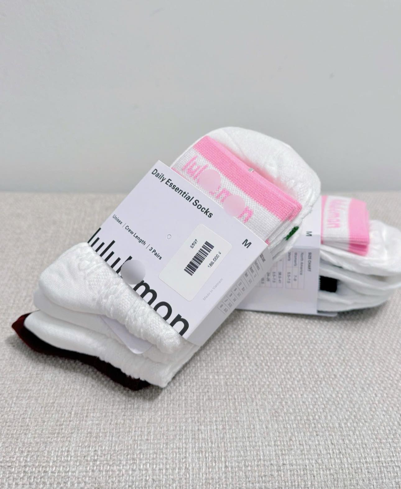 E597 SET 4 ĐÔI TẤT CỔ CAO LULULEMON_thumbnail_17