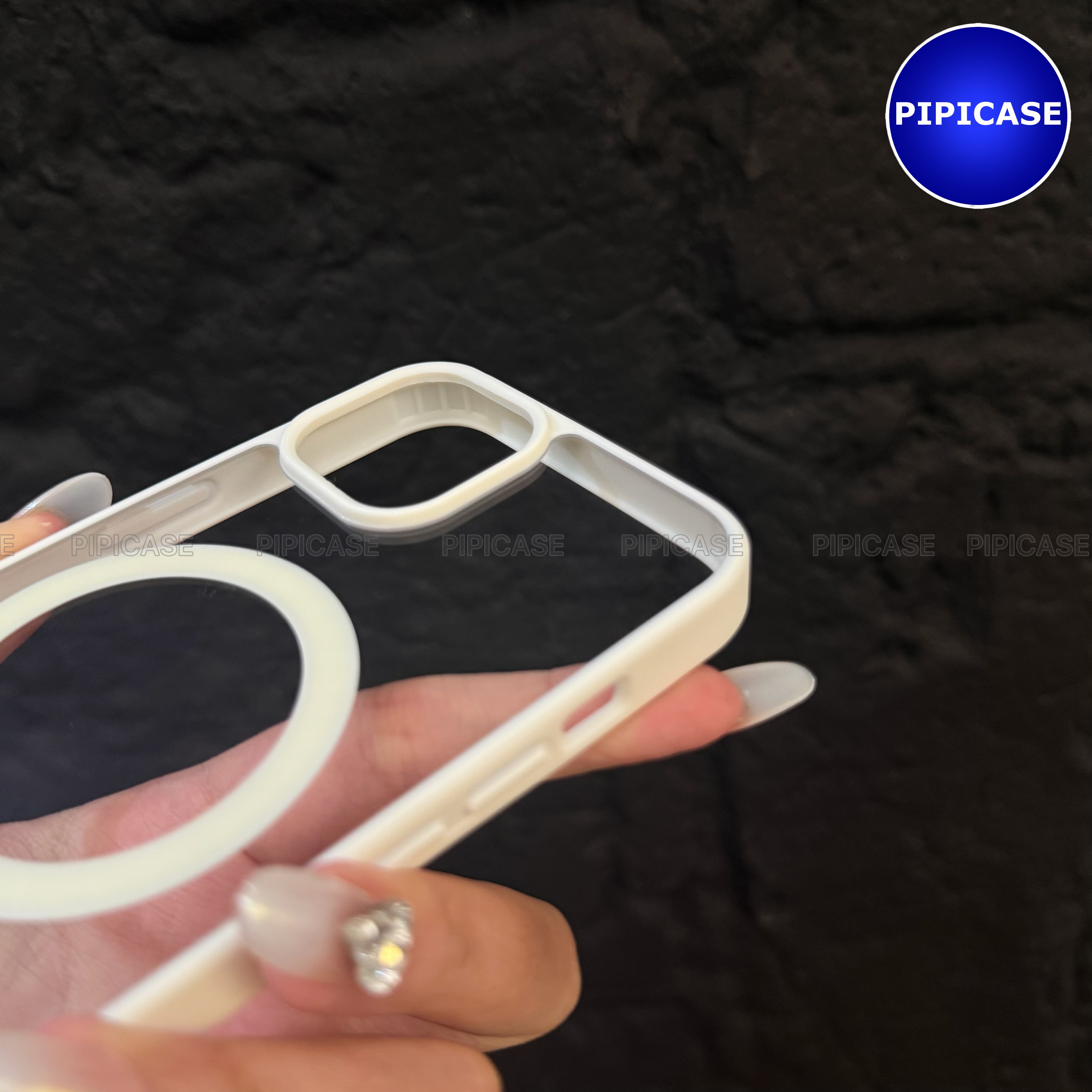 Ốp Lưng iPhone 15 - Chic - Trắng_thumbnail_6