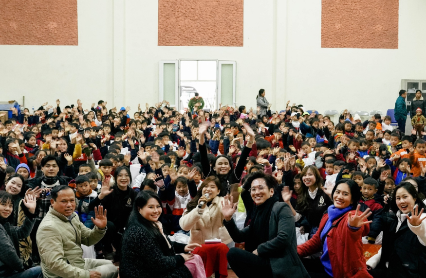 Mela Việt Nam mang Tết Đông Ấm đến với trẻ em vùng cao Lào Cai