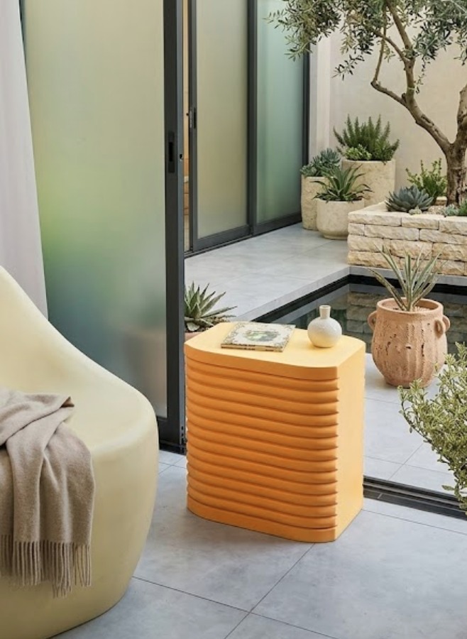 Bàn Cheese Side Table - đá xi măng_thumbnail_3