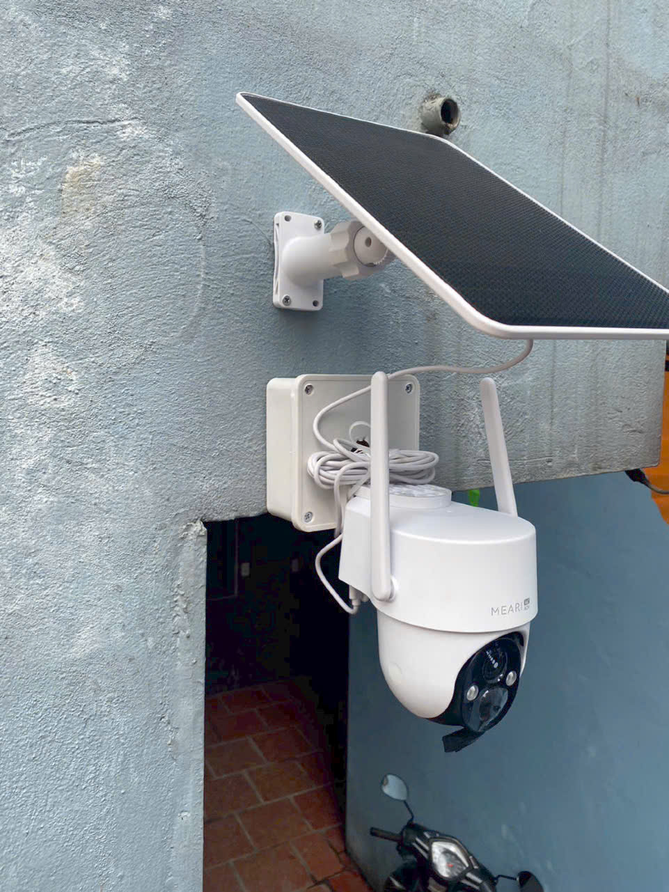 Camera Năng Lượng Mặt Trời Chạy Sim 4G quay quét ngoài trời 3MP, dùng để ghi hình ảnh, hỗ trợ khe cắm thẻ nhớ tới 512GB_thumbnail_4