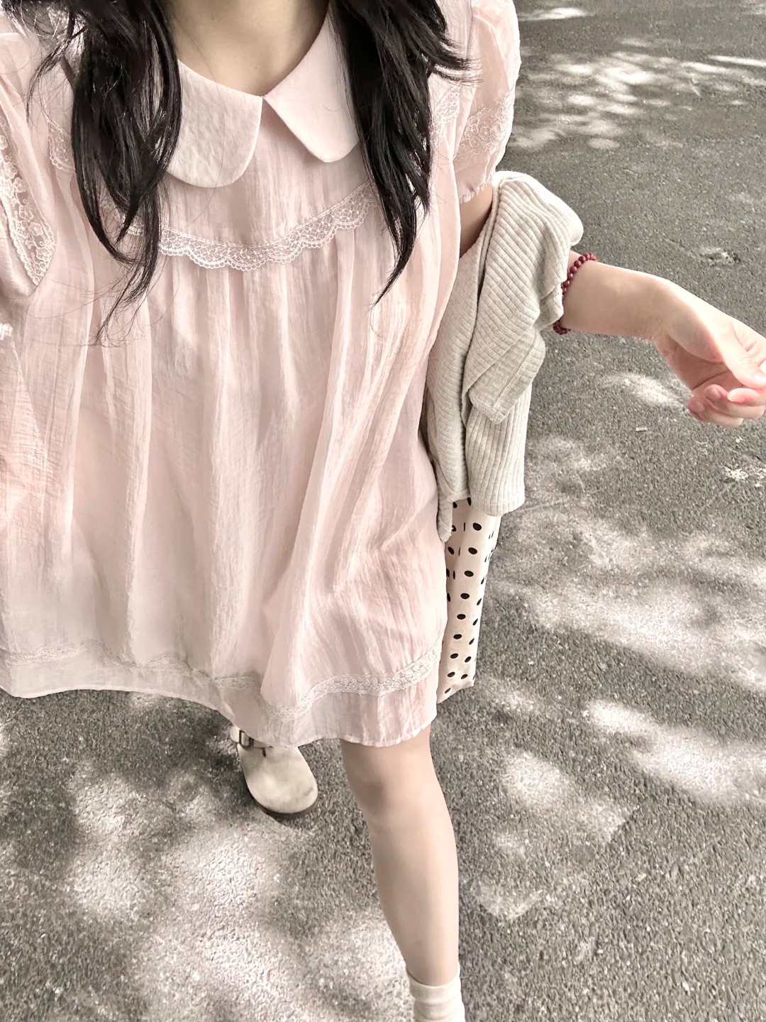 Lucas - Váy thô cộc tay cổ sen phối ren dáng suông xòe nhẹ phối ren gấu váy_thumbnail_6